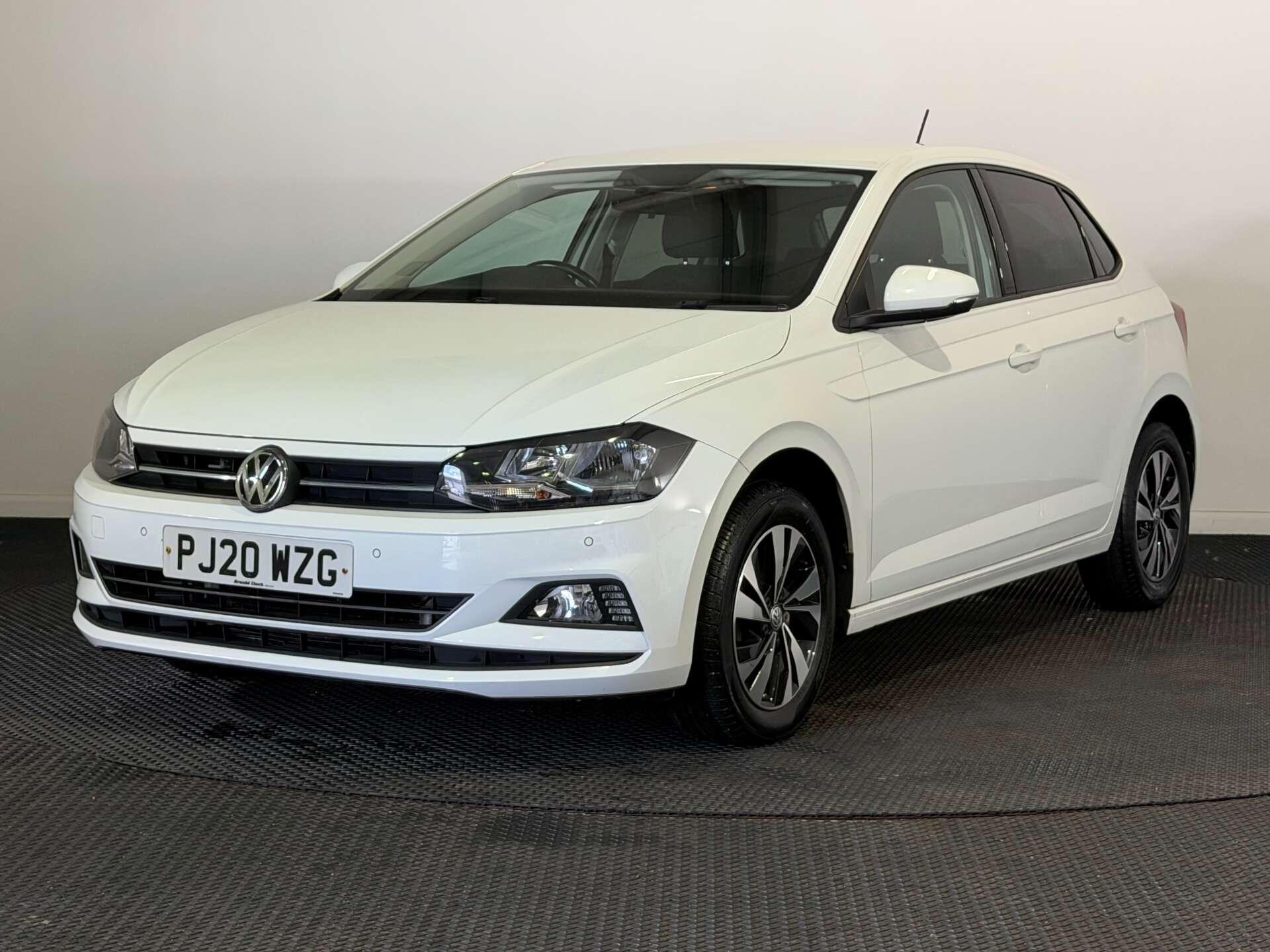 Volkswagen Polo view 3