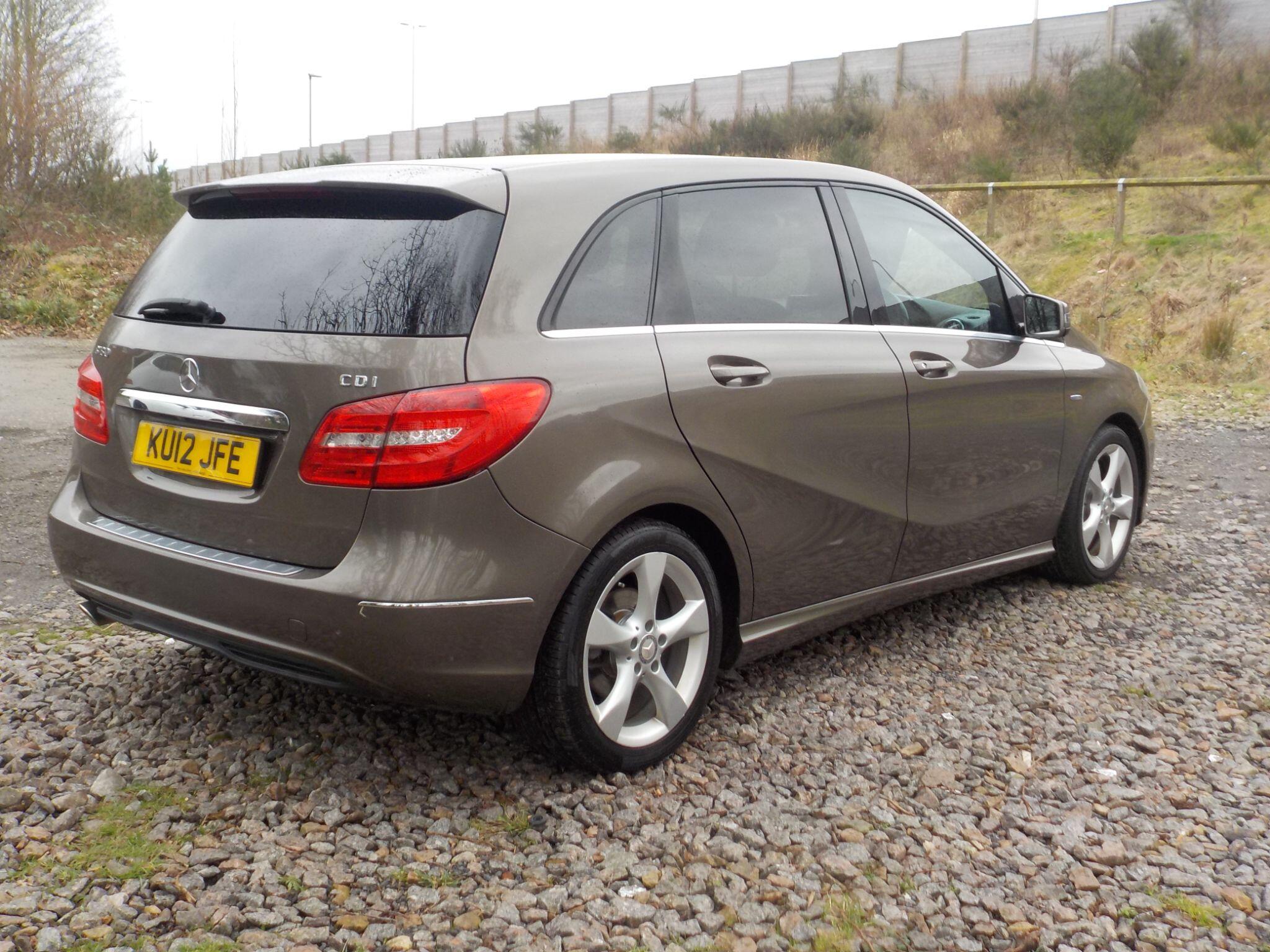 Mercedes-Benz B Class 1.8 B180 CDI BlueEfficiency Sport Euro 5 (s/s) 5dr