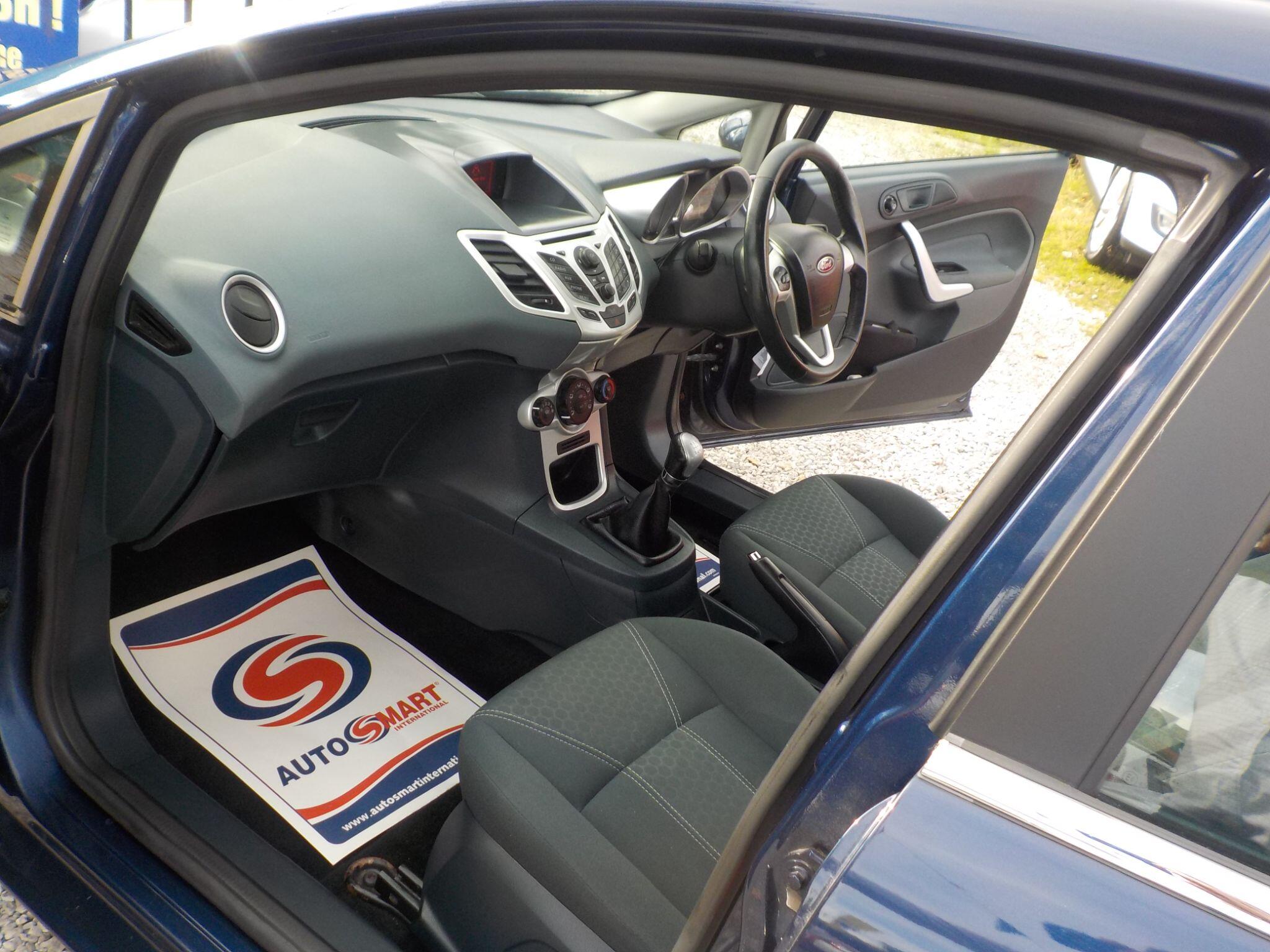 Ford Fiesta 1.4 Zetec 5dr