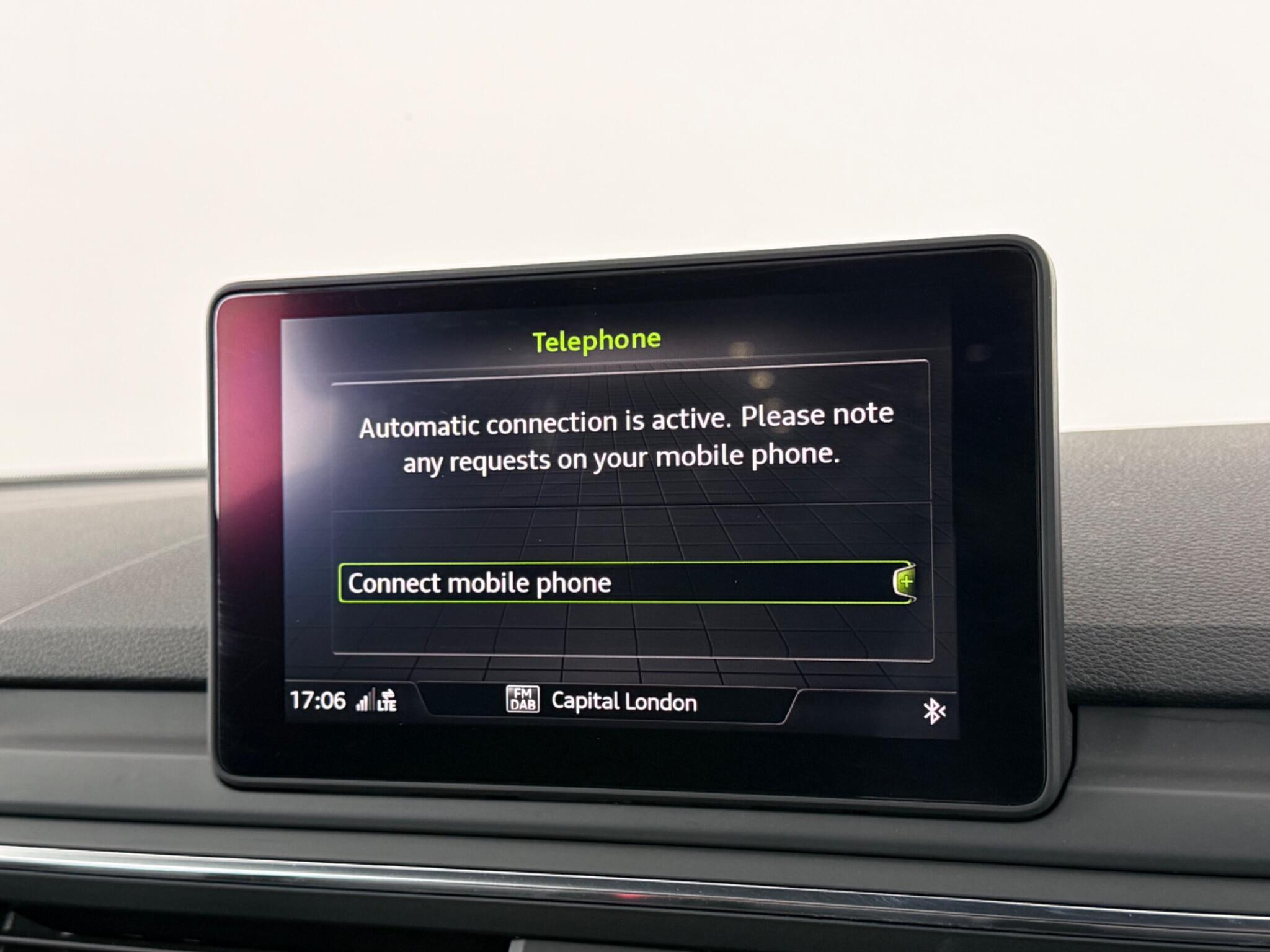 Audi A4 view 21