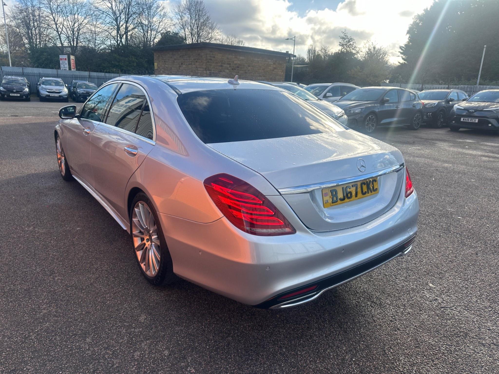Mercedes-Benz S Class view 5