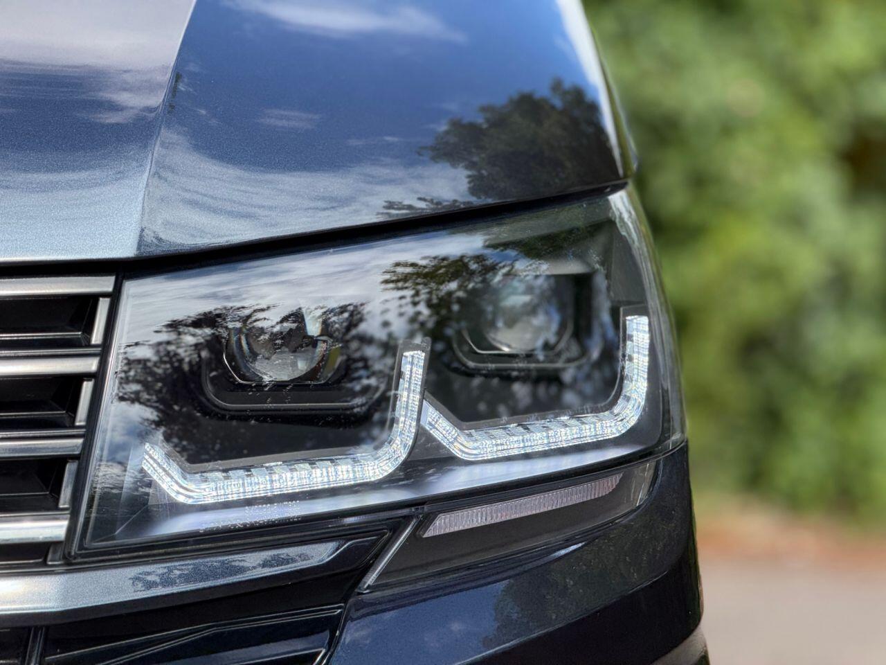 Volkswagen Transporter view 53