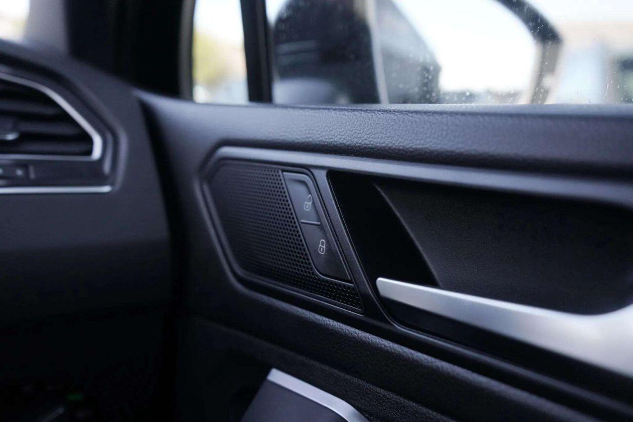 Volkswagen Tiguan view 48