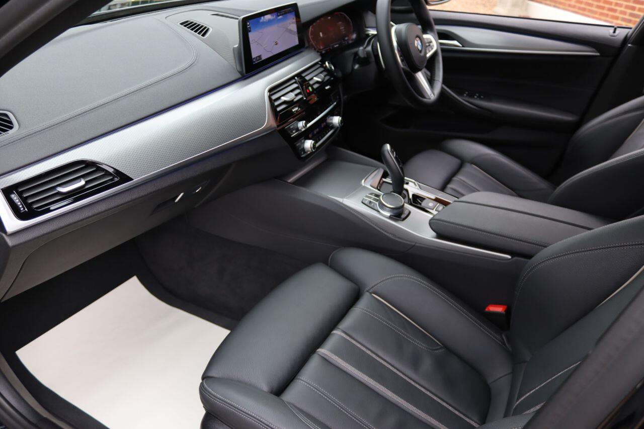 BMW 5 Series view 45
