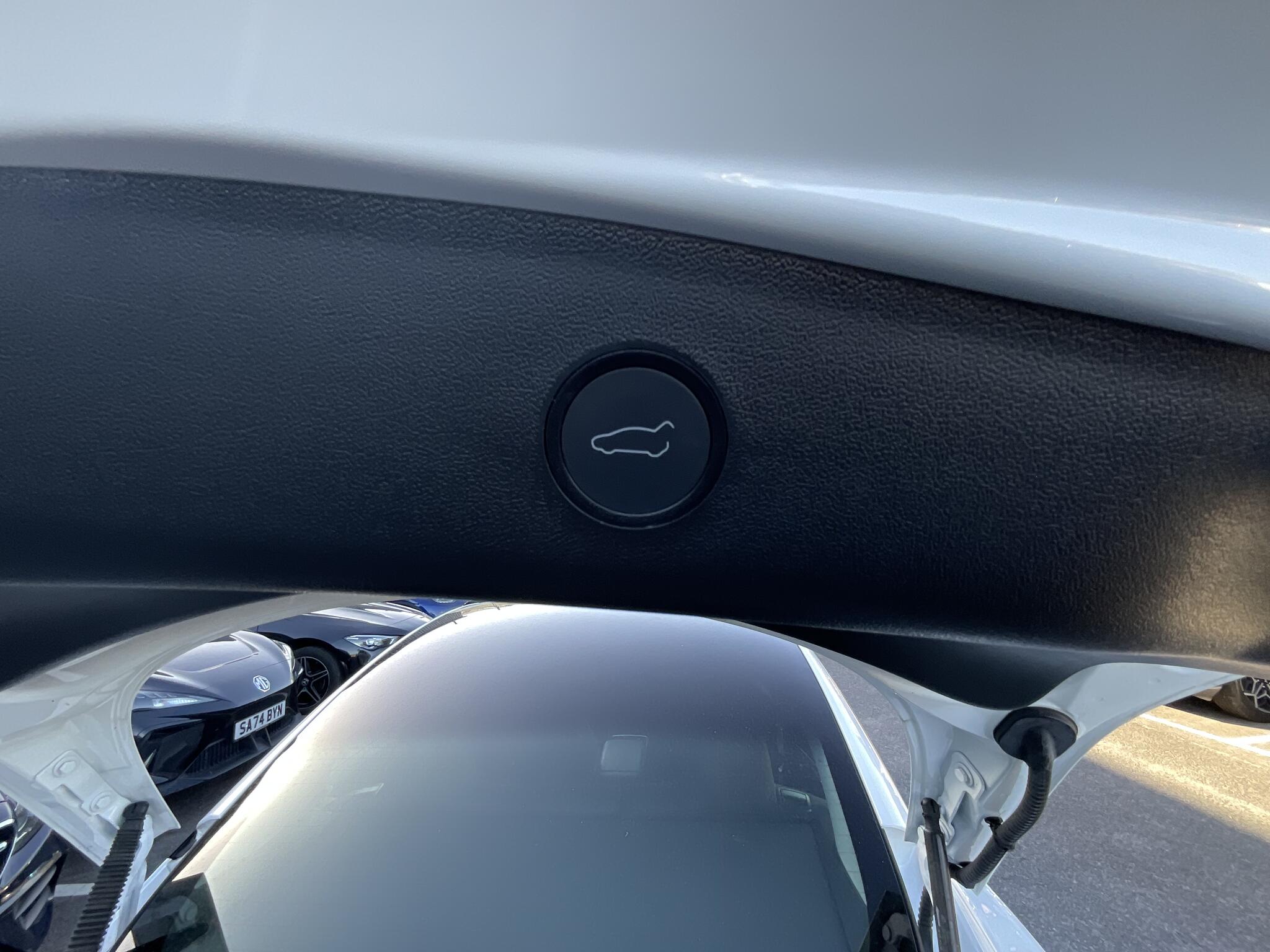 Tesla Model 3 view 37