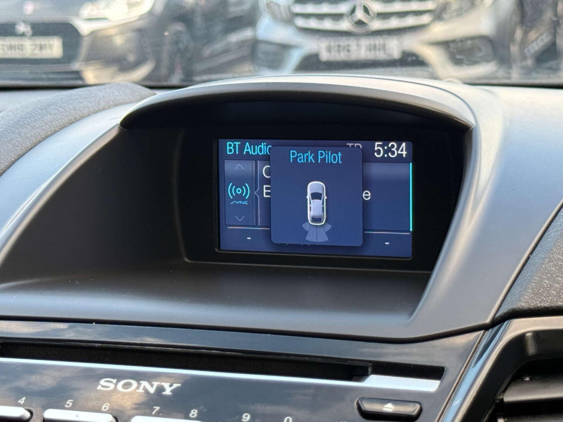 Ford Fiesta view 58