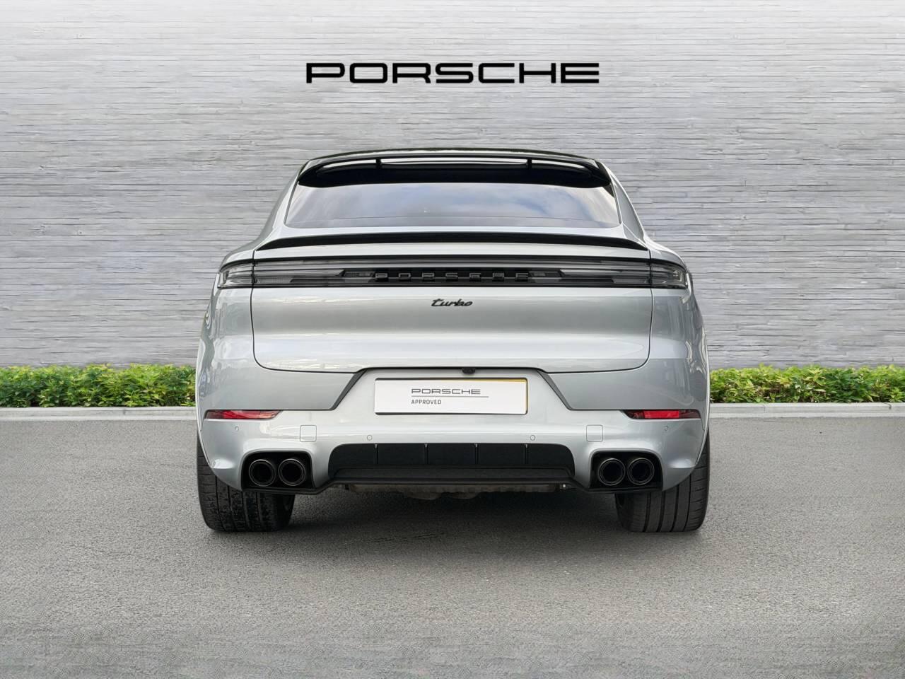 Porsche Cayenne view 7