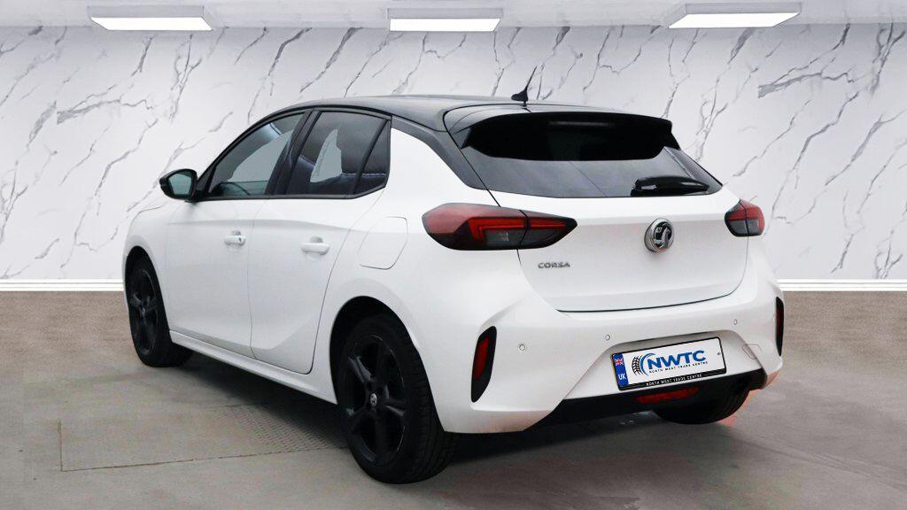 Vauxhall Corsa view 6