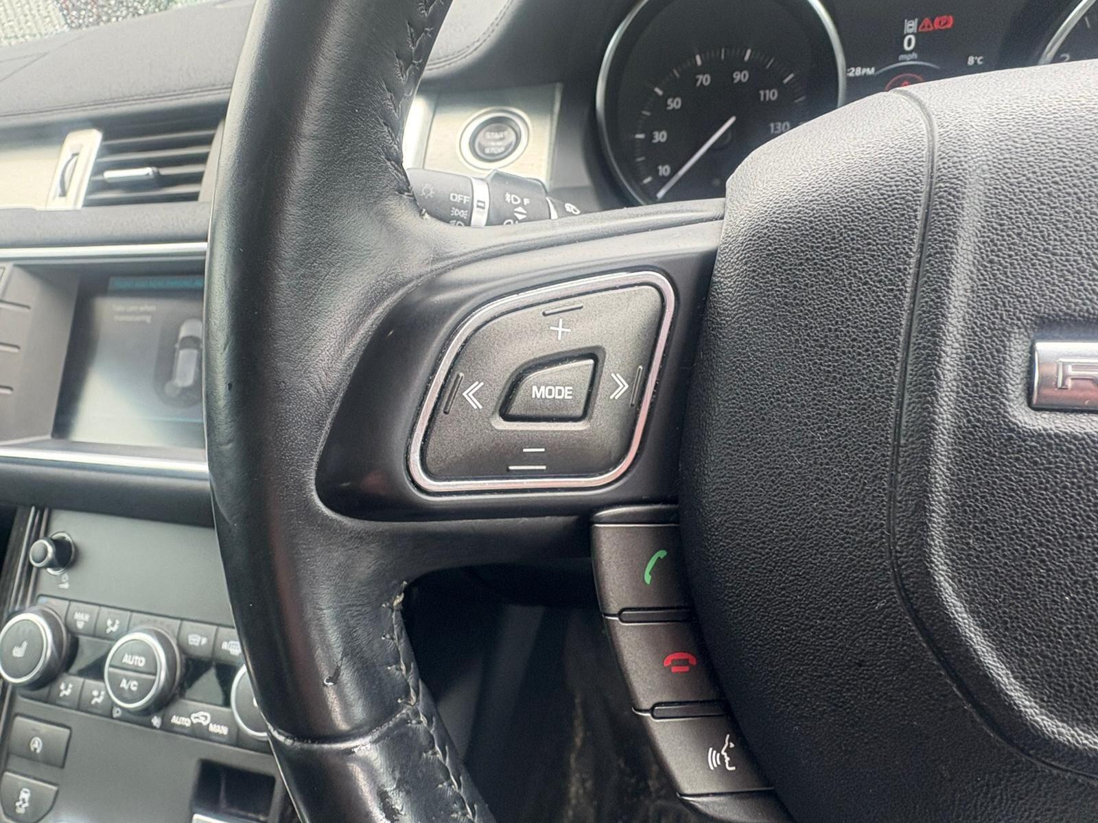 Land Rover Range Rover Evoque view 23