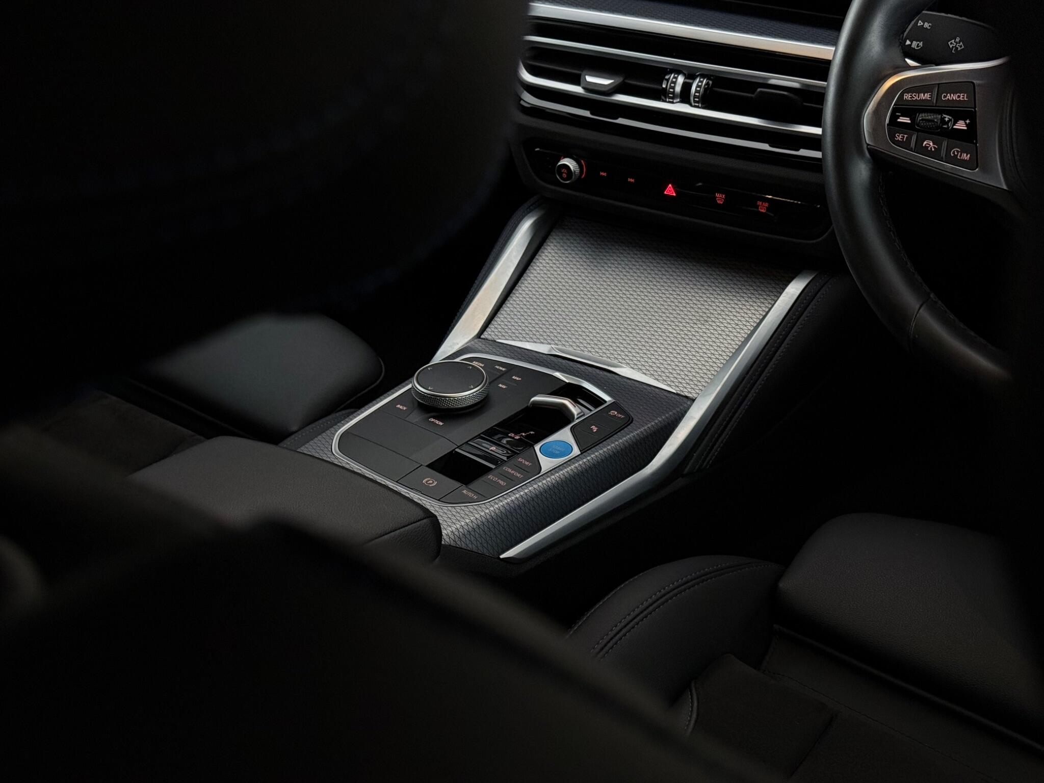 BMW I4 view 26