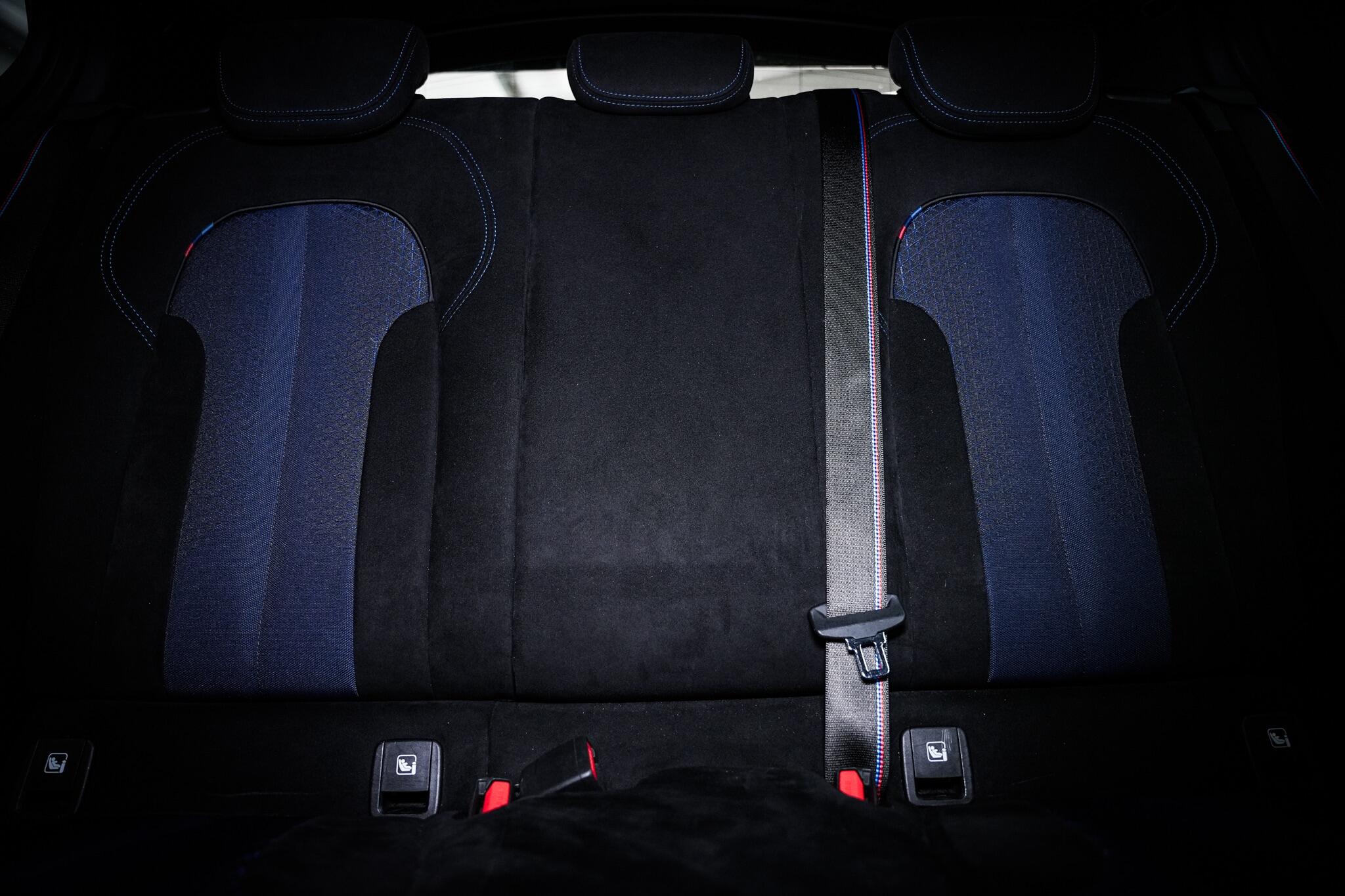 BMW 1 Series view 24