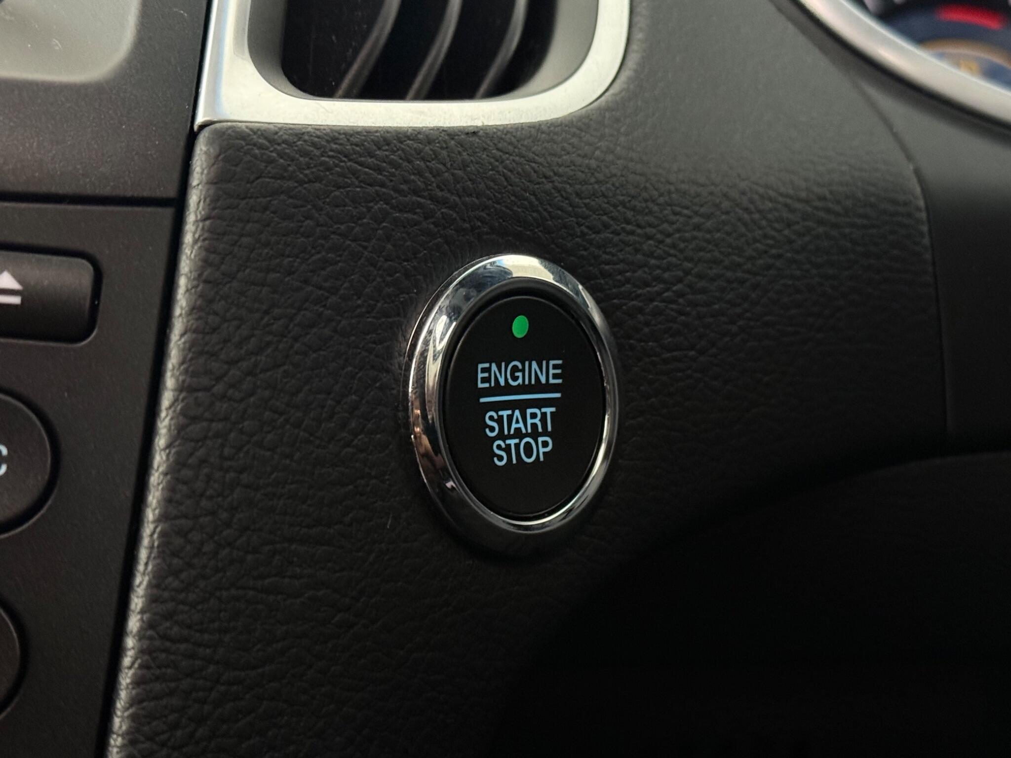 Ford Edge view 21