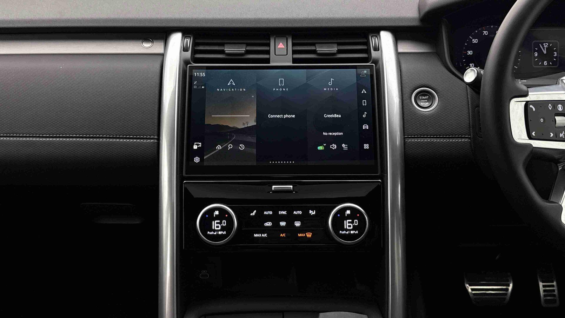 Land Rover Discovery view 14