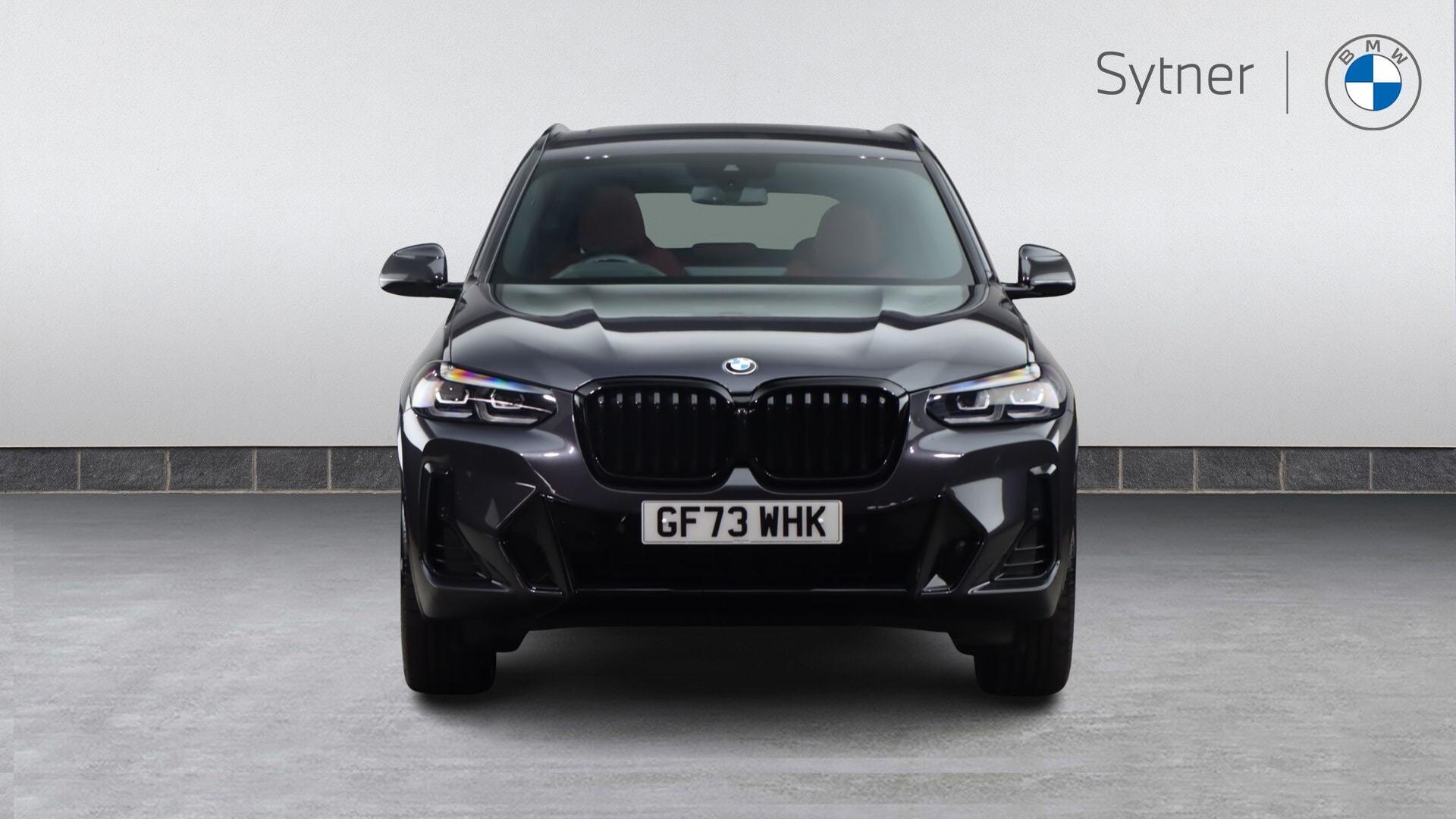 BMW X3 view 16