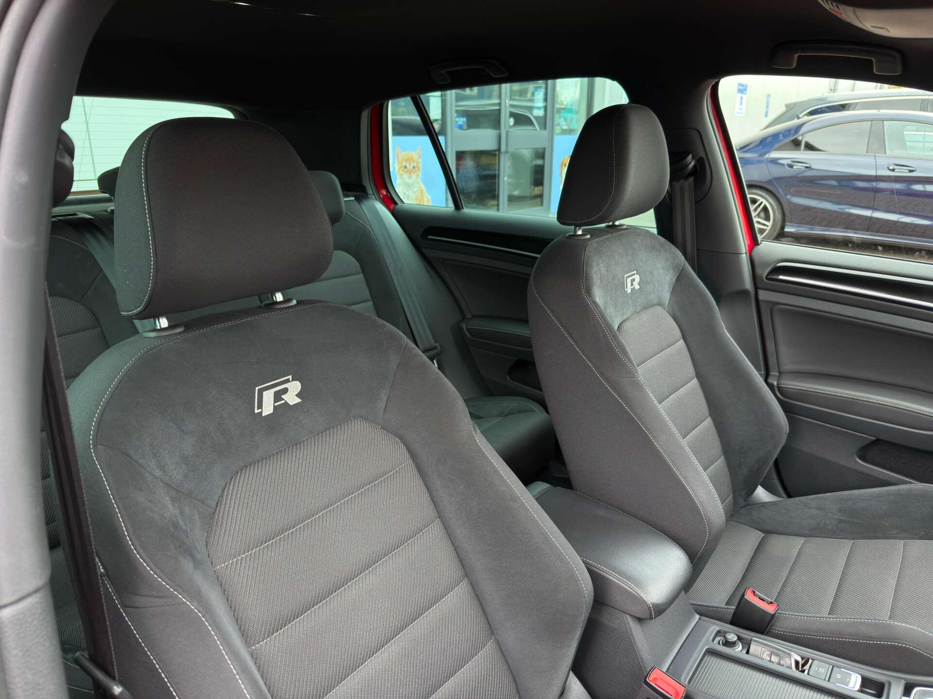 Volkswagen Golf view 16