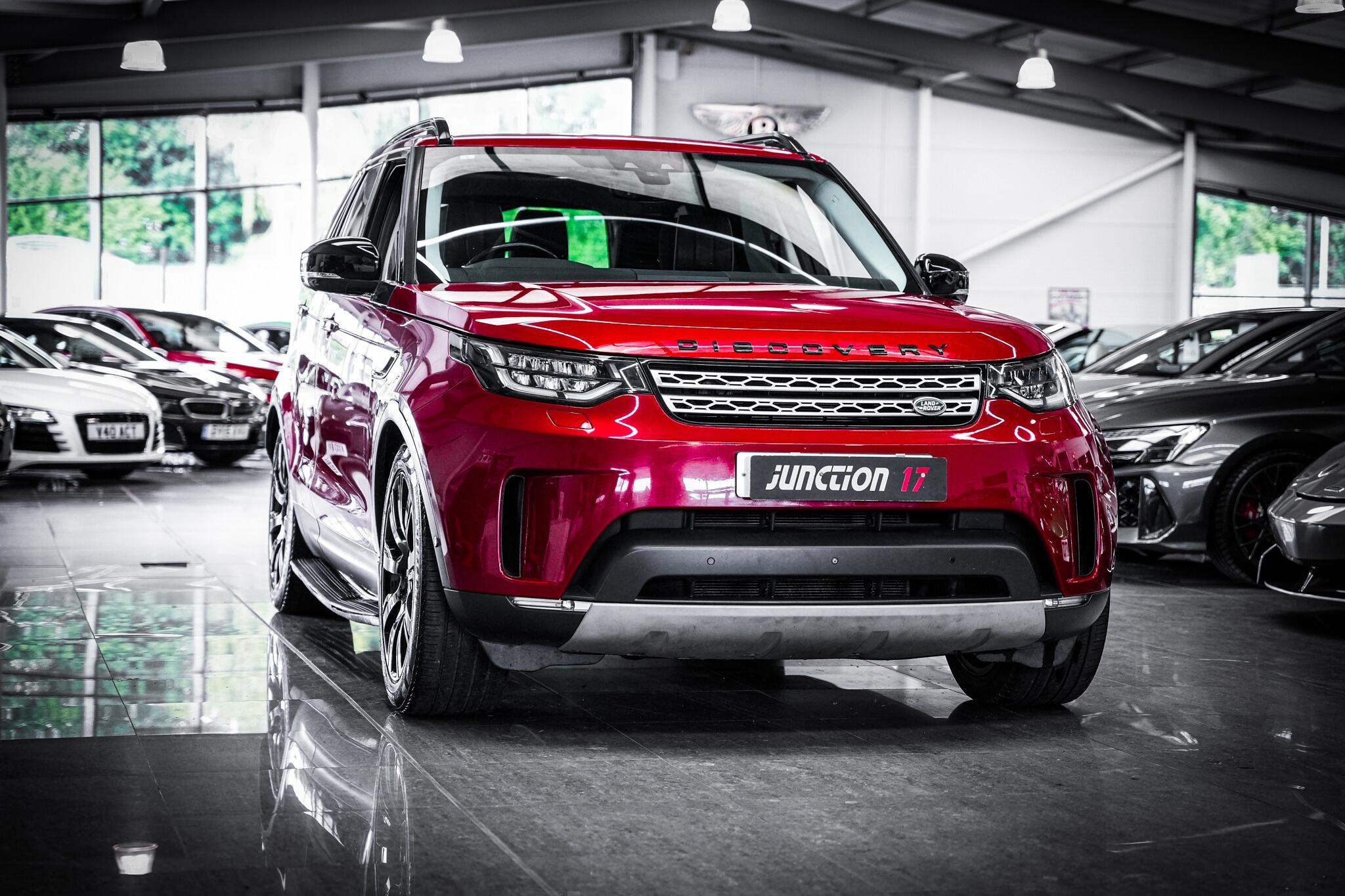 Land Rover Discovery view 11