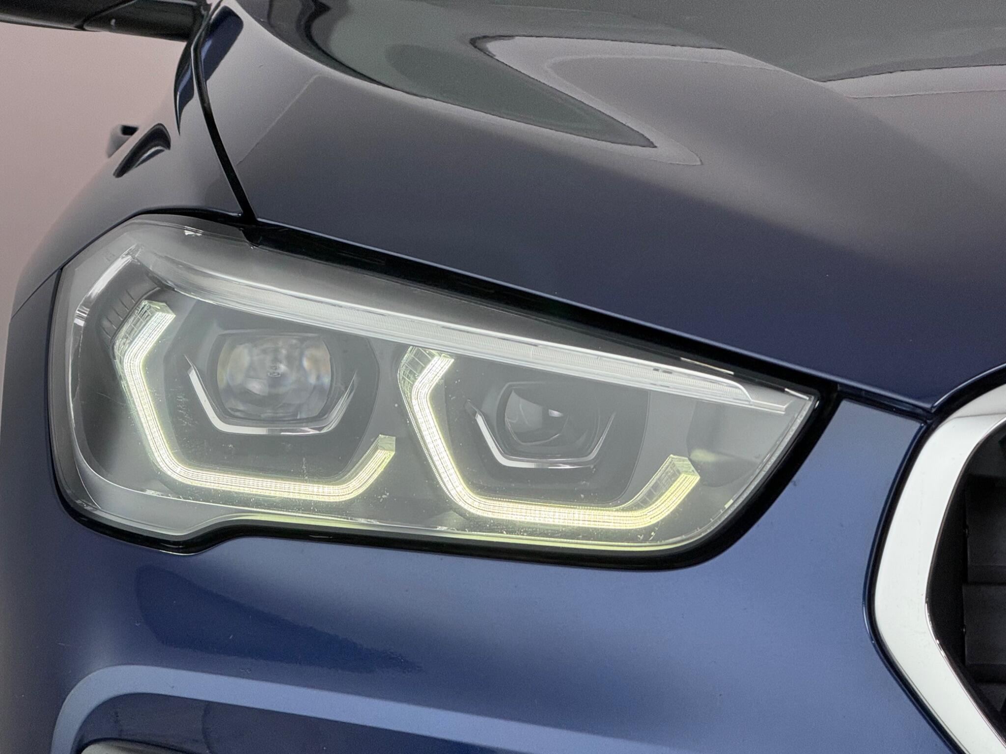 BMW X1 view 4