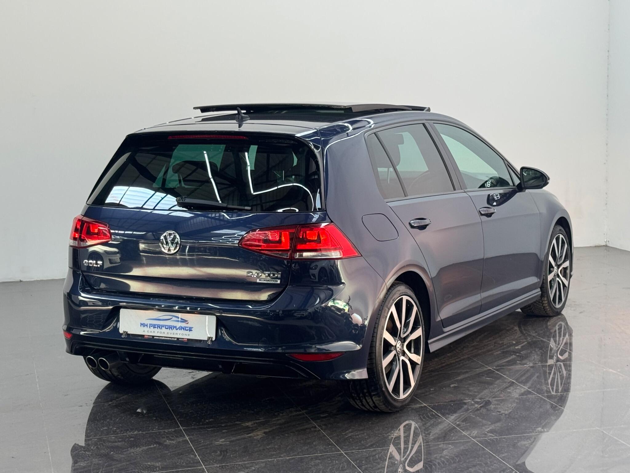 Volkswagen Golf view 53
