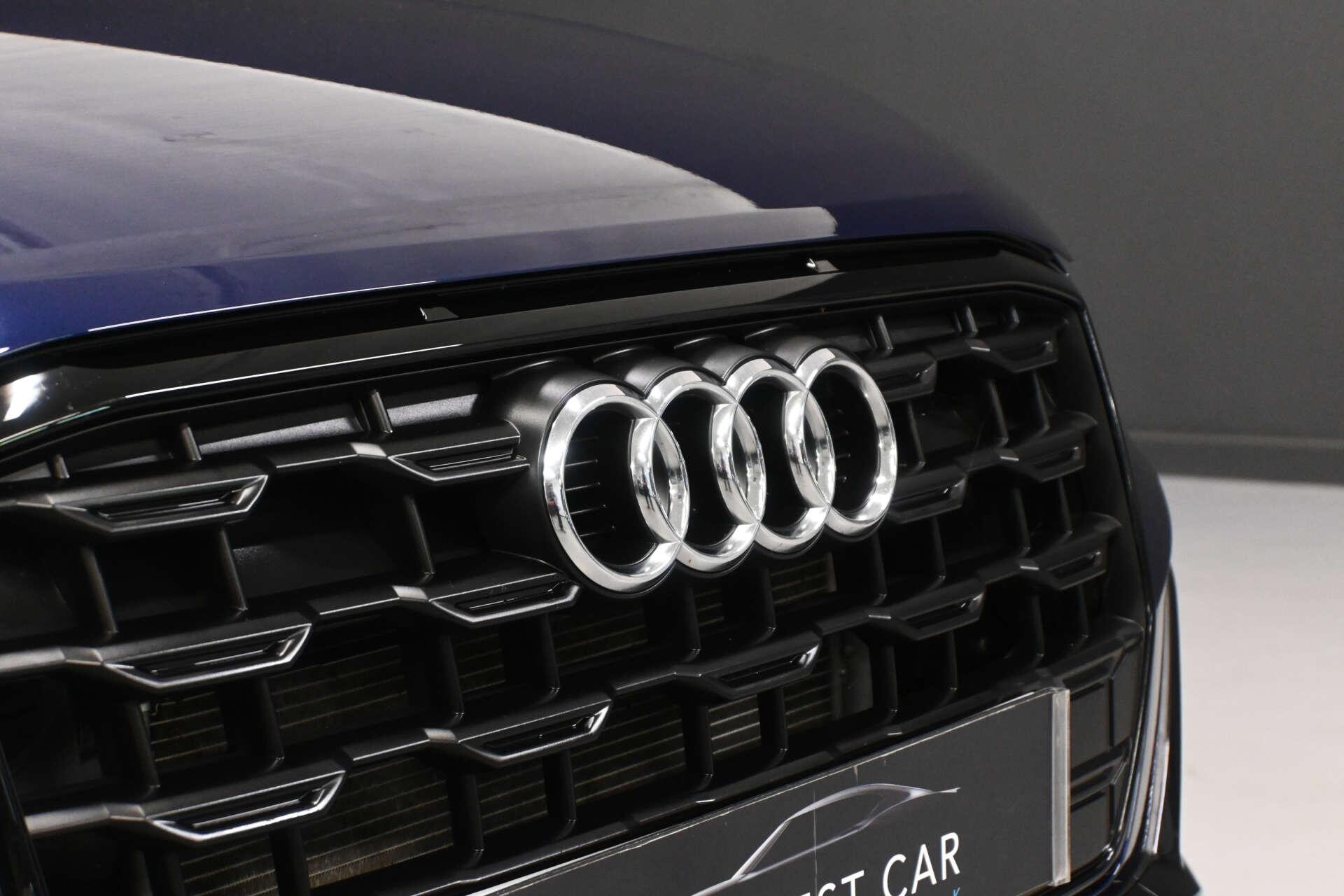 Audi Q2 view 28