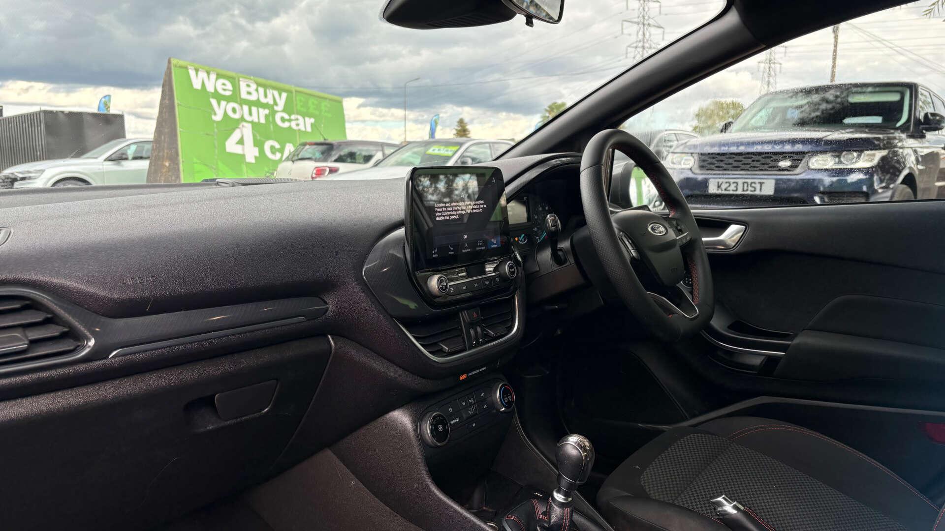 Ford Fiesta view 16