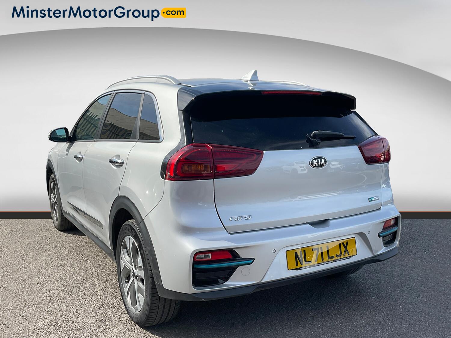 Kia Niro view 4