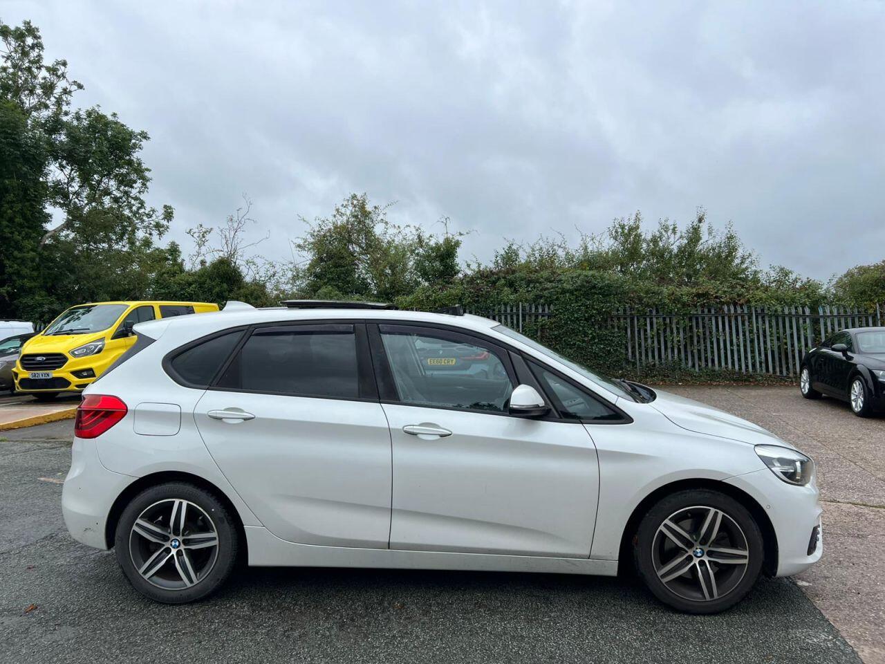 BMW 2 Series Active Tourer view 4