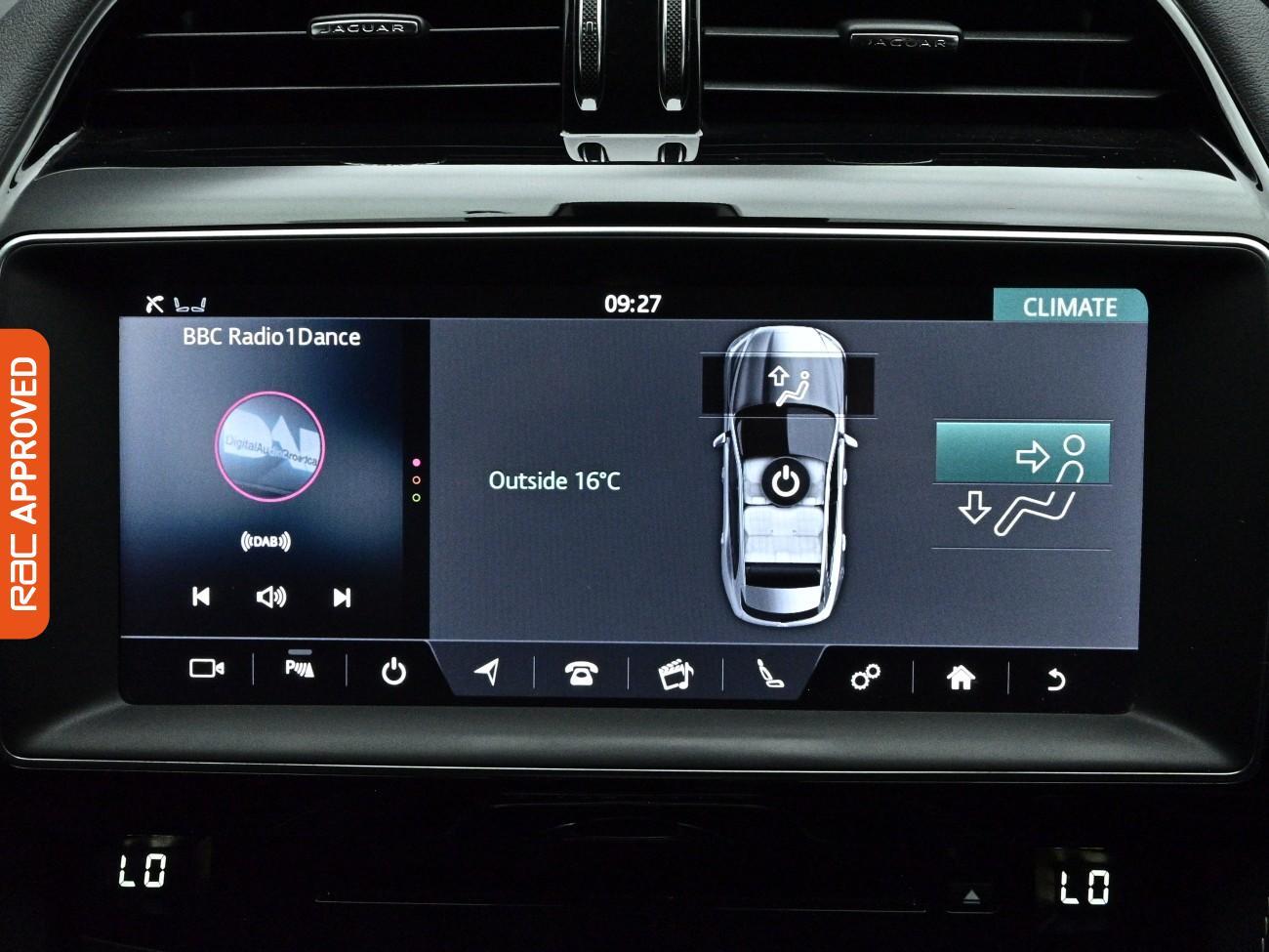 Jaguar F-Pace view 18