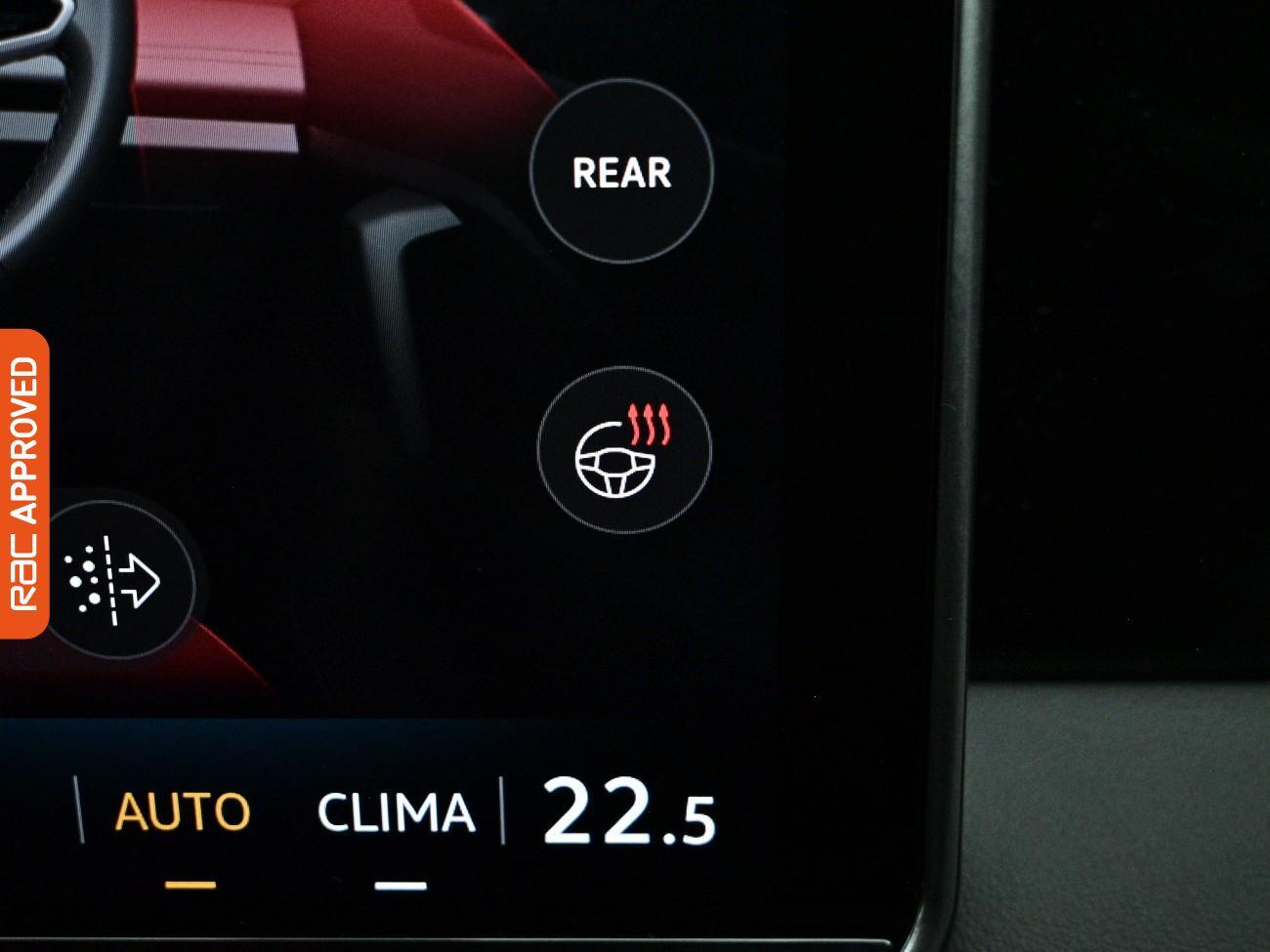 Volkswagen Tiguan view 18