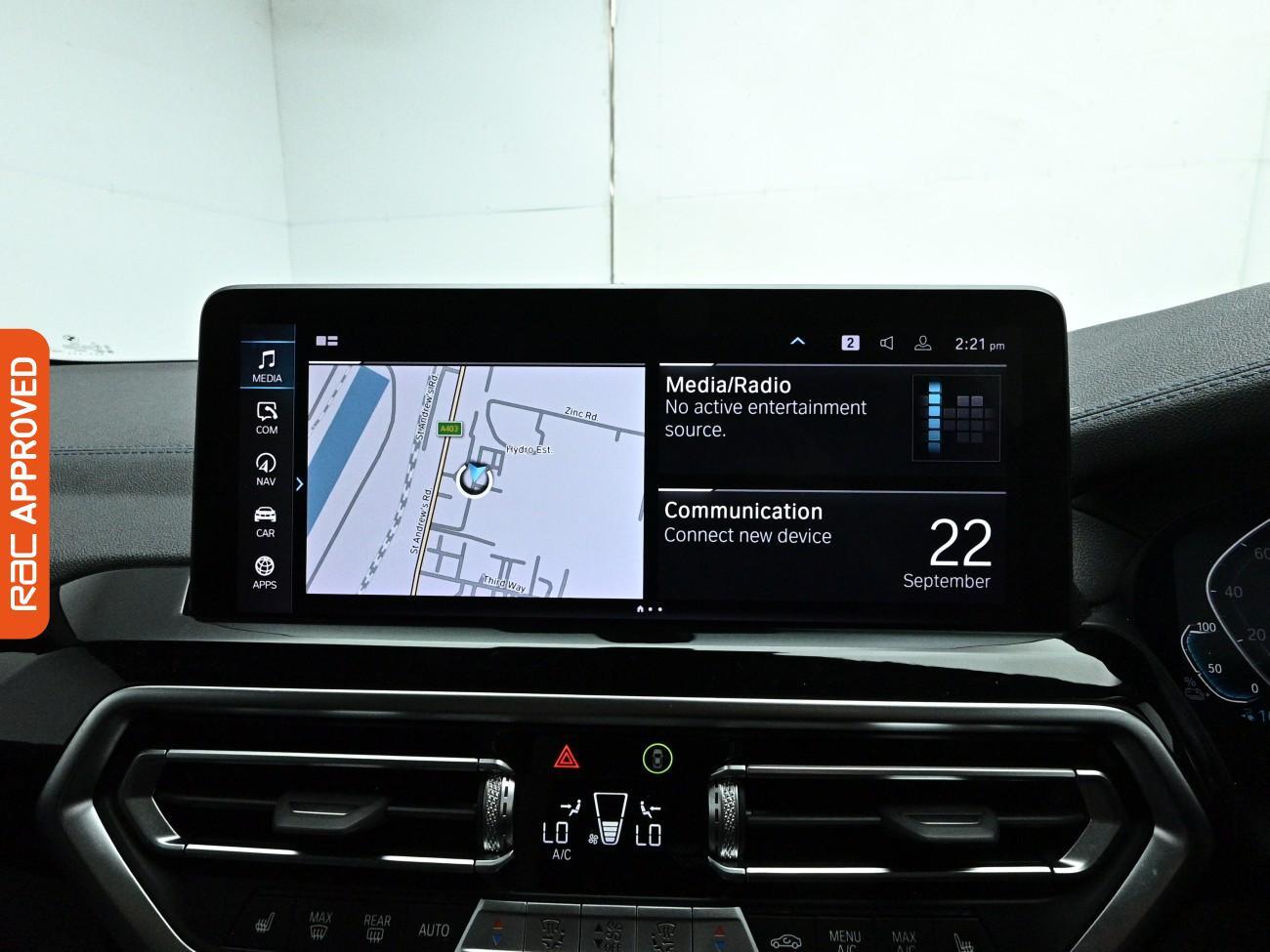 BMW iX3 view 3