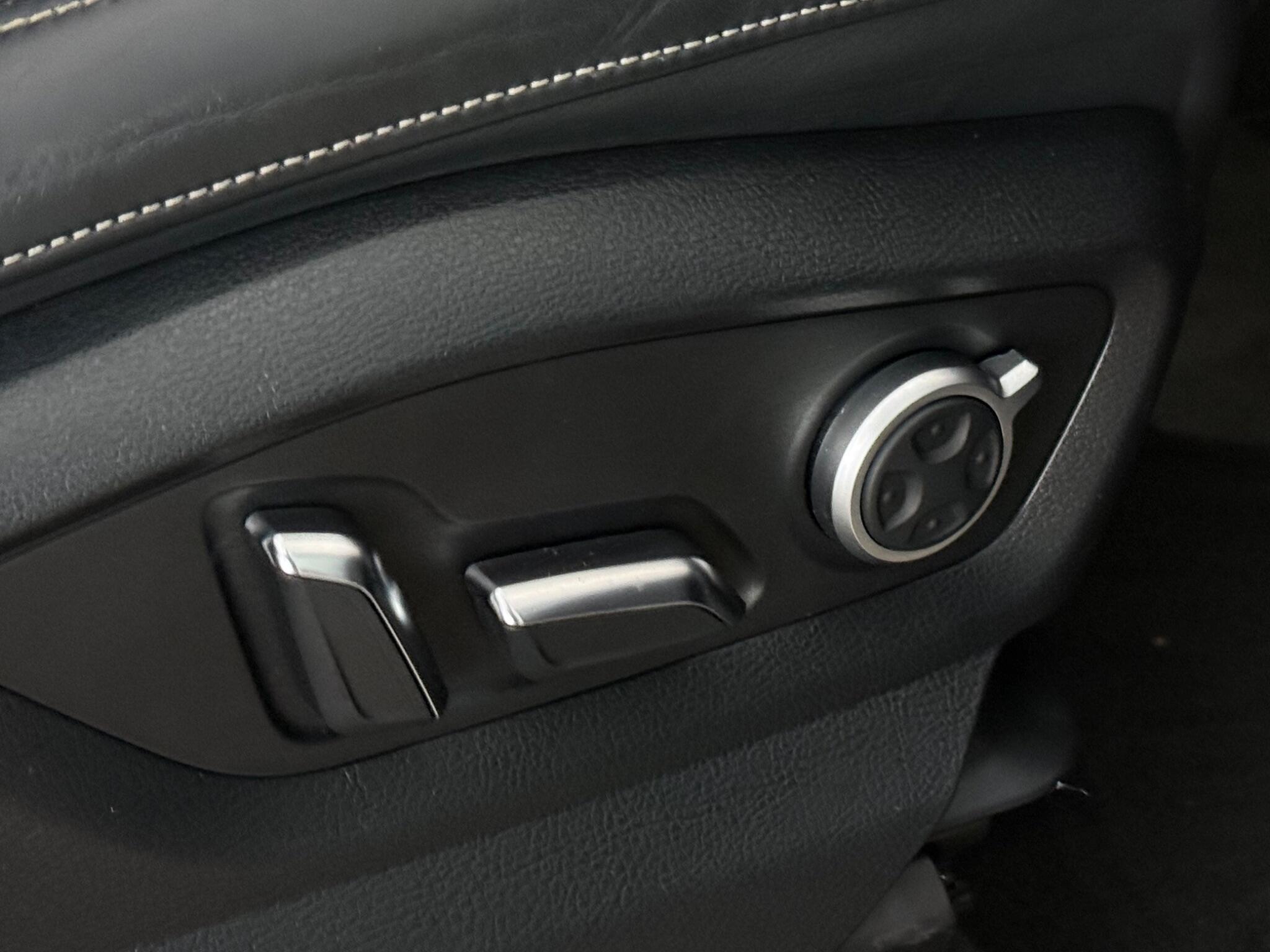 Audi Q7 view 37