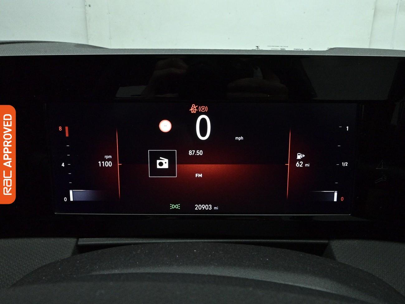 Vauxhall Astra view 11