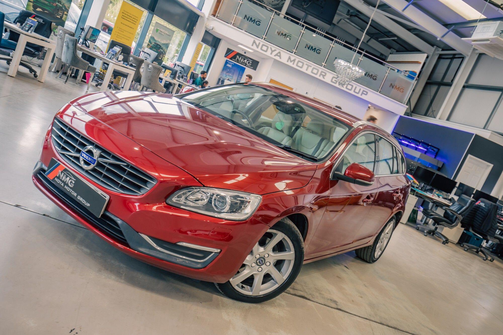 Volvo V60 view 5