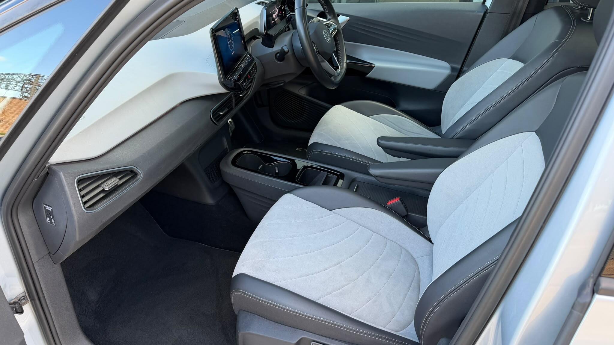 Volkswagen Id.3 view 9