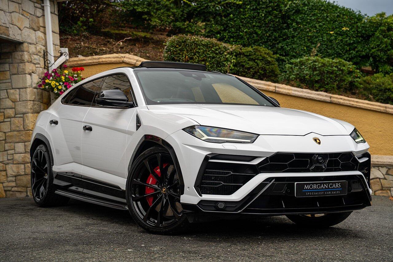 Lamborghini Urus view 21