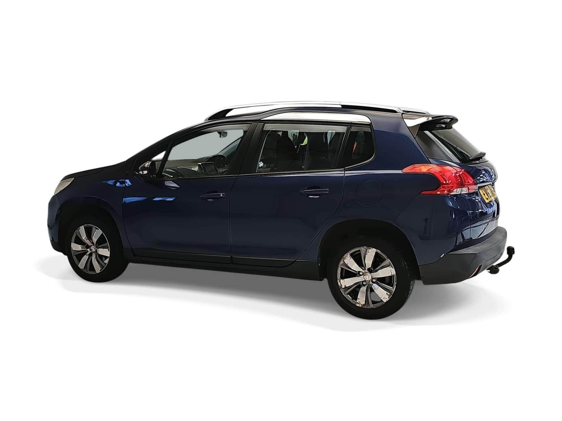 Peugeot 2008 view 3