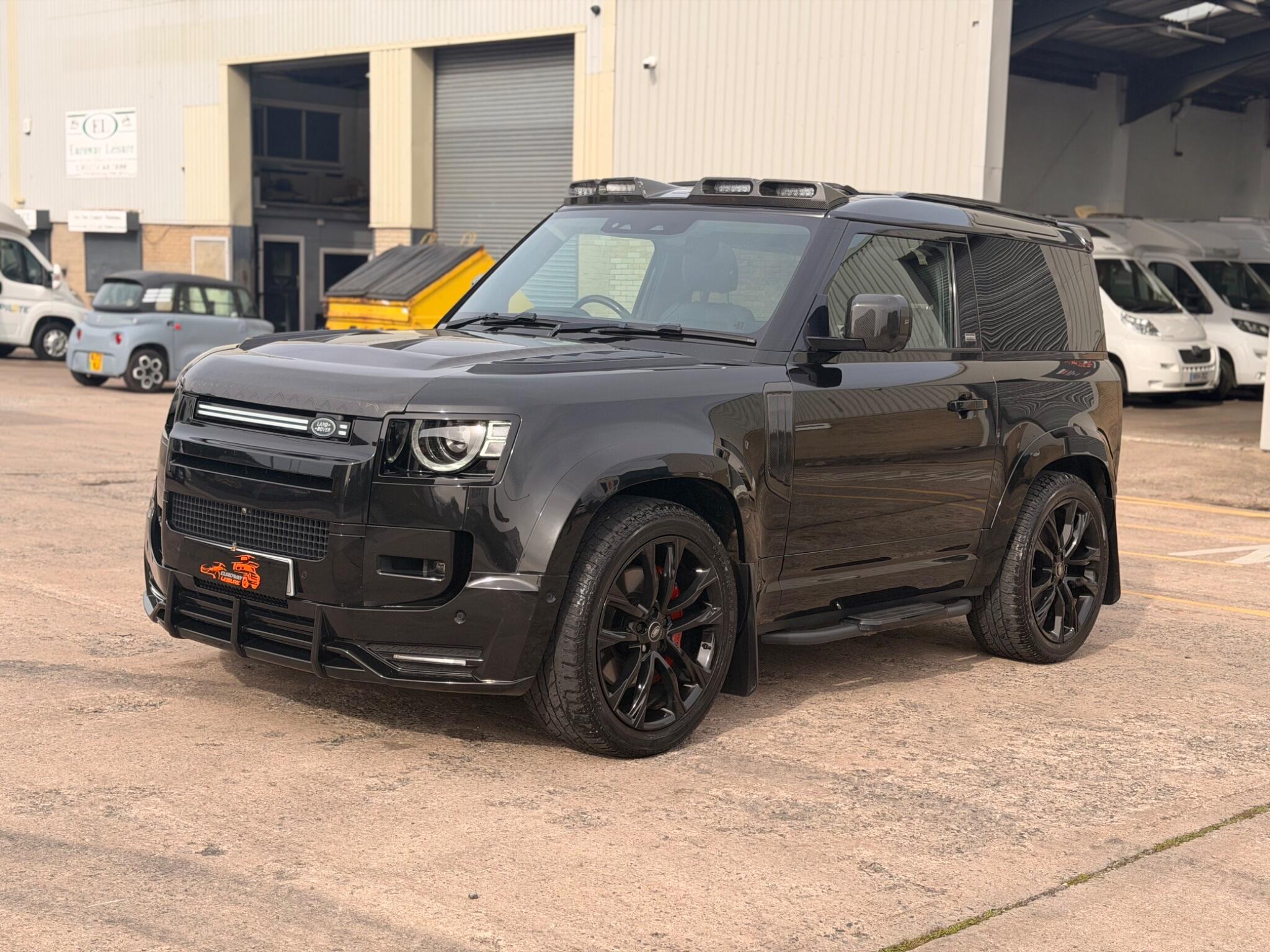 Land Rover Defender view 11