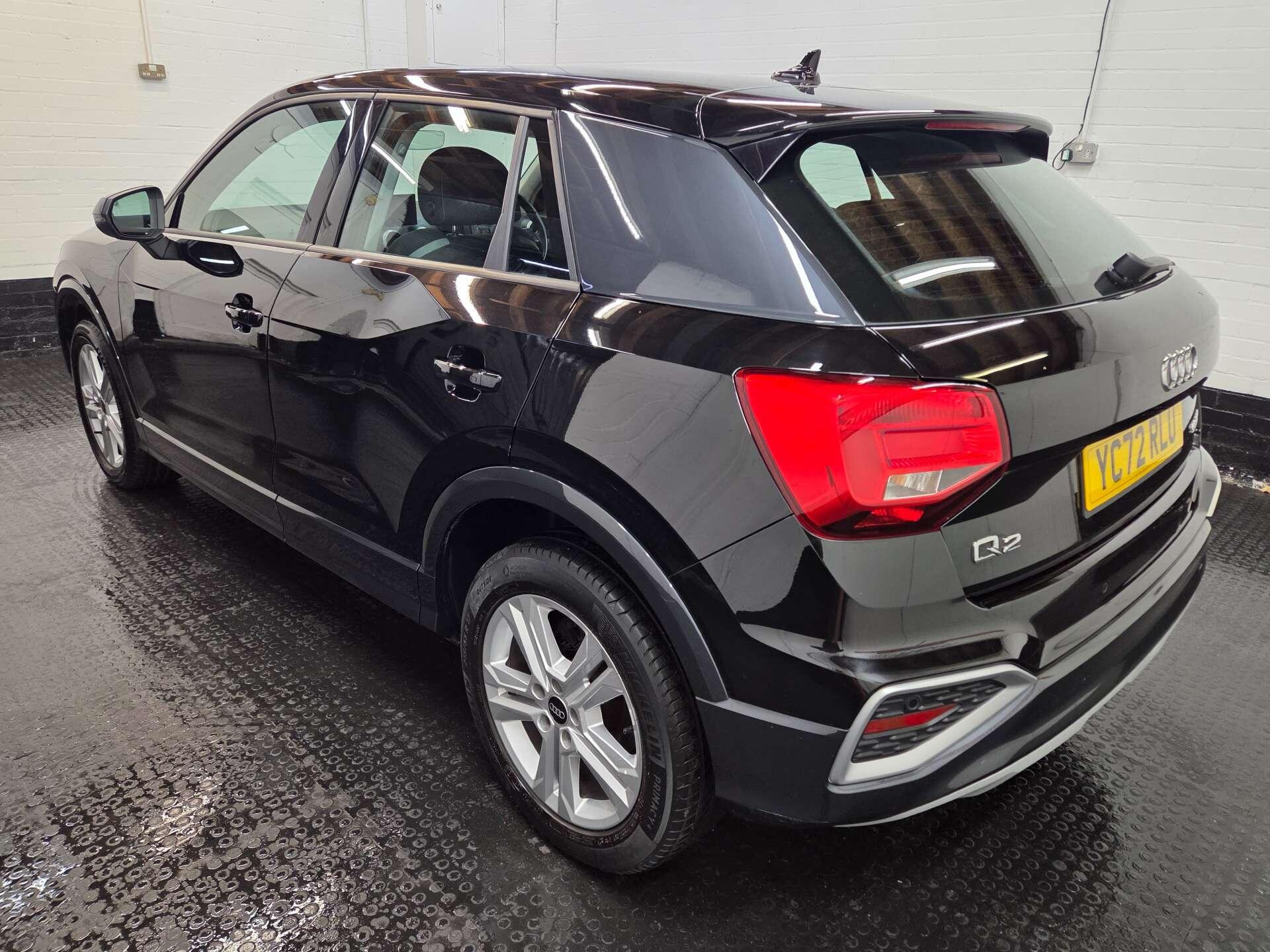 Audi Q2 view 37
