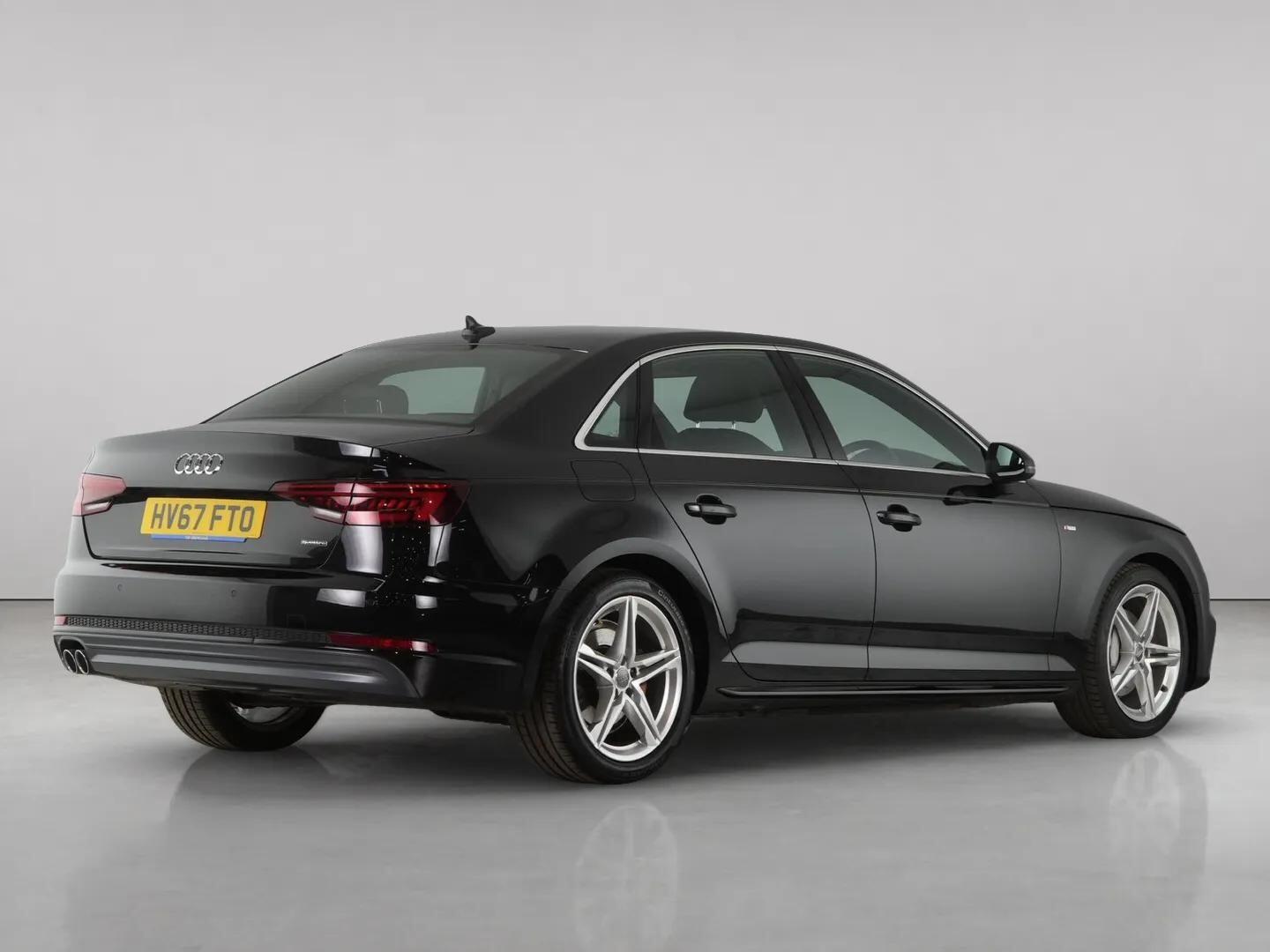 Audi A4 view 10