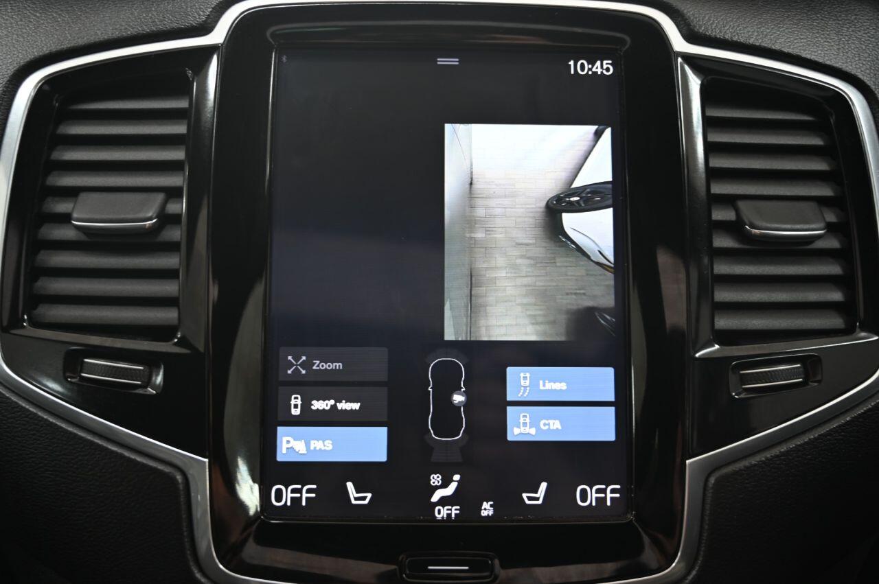 Volvo XC90 view 30