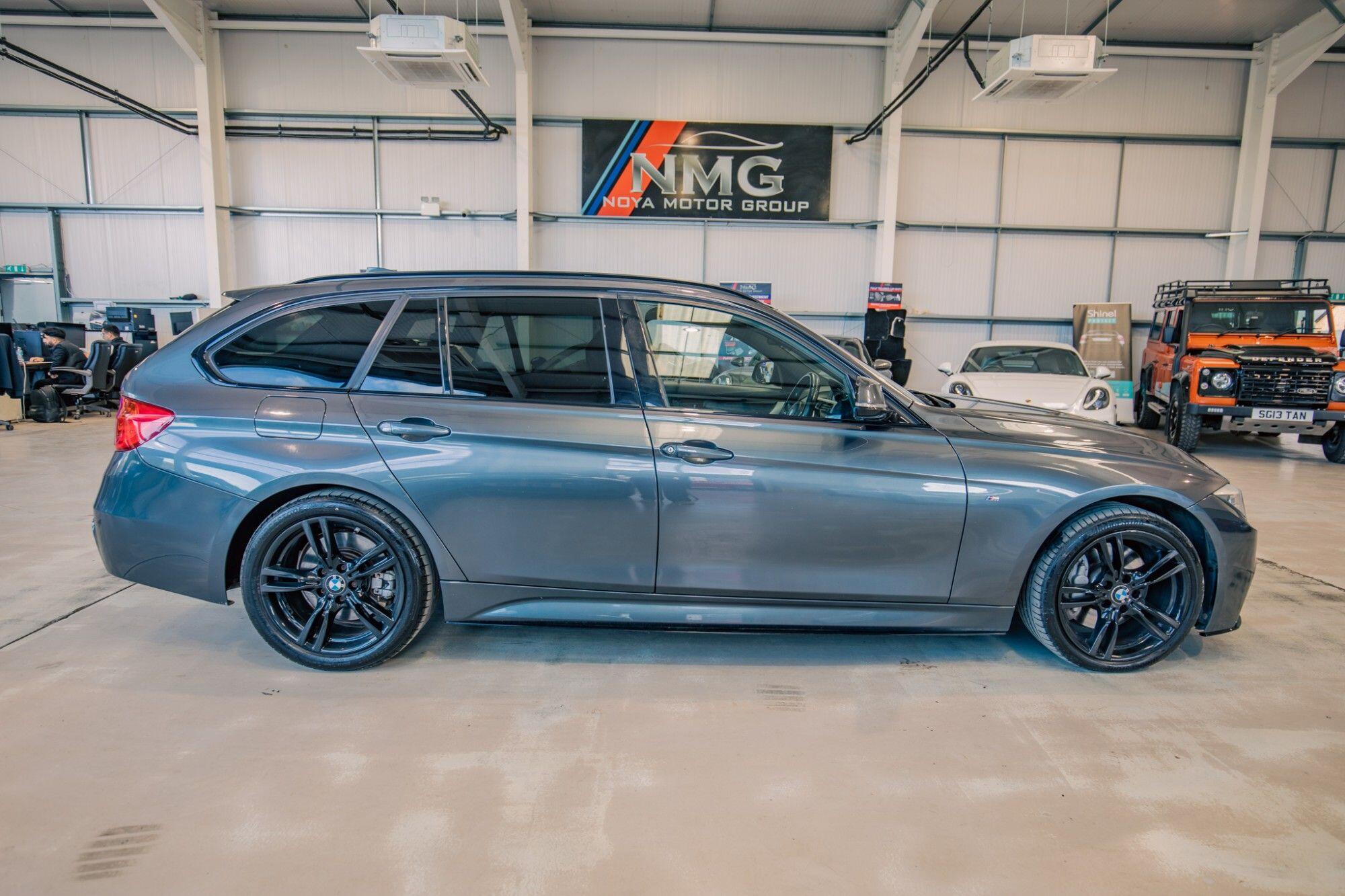 BMW 3 Series view 21
