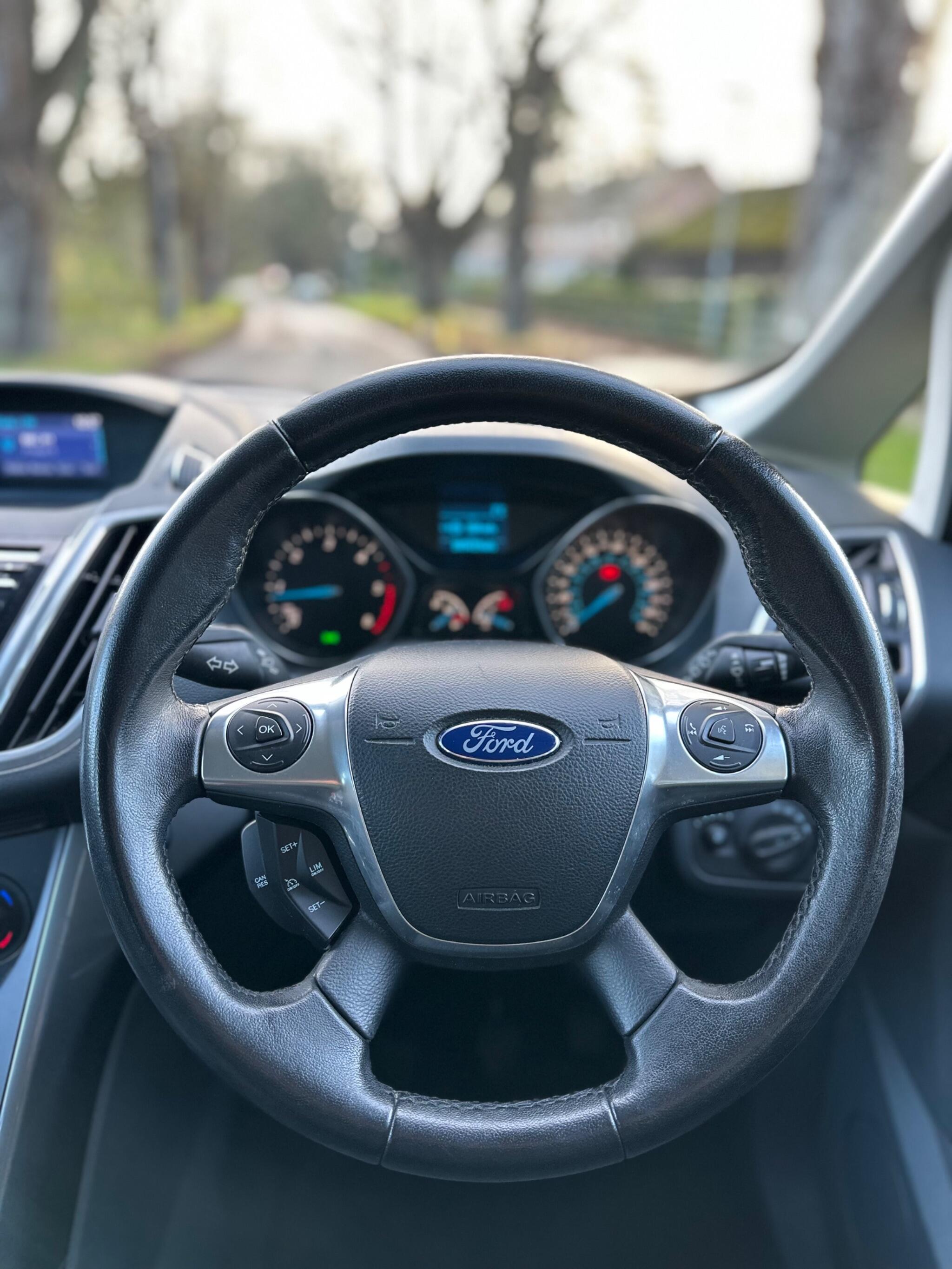 2013 Ford C-Max 1.6 TDCi Titanium Euro 5 5dr • 109,000 miles image 32