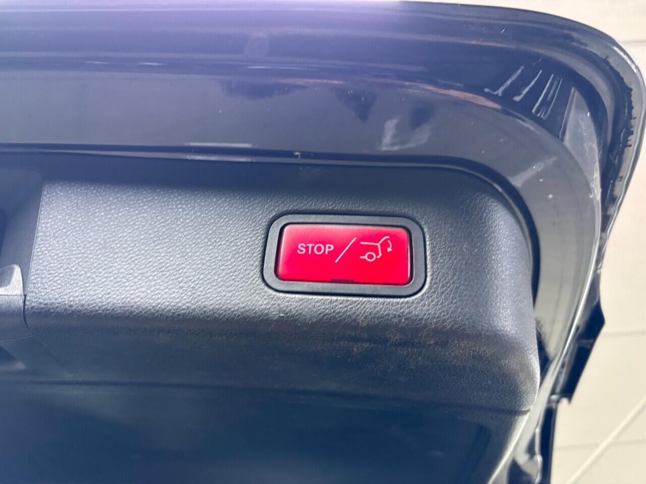 Mercedes-Benz Gle view 19