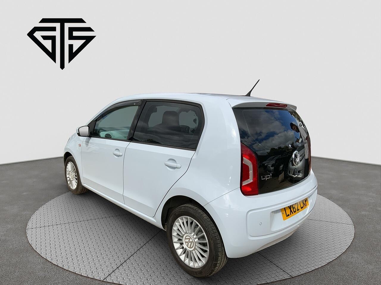 Volkswagen Up! view 5