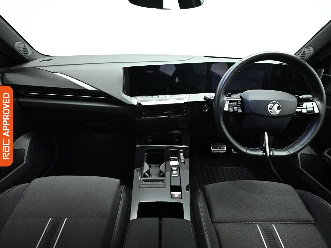 Vauxhall Astra view 2