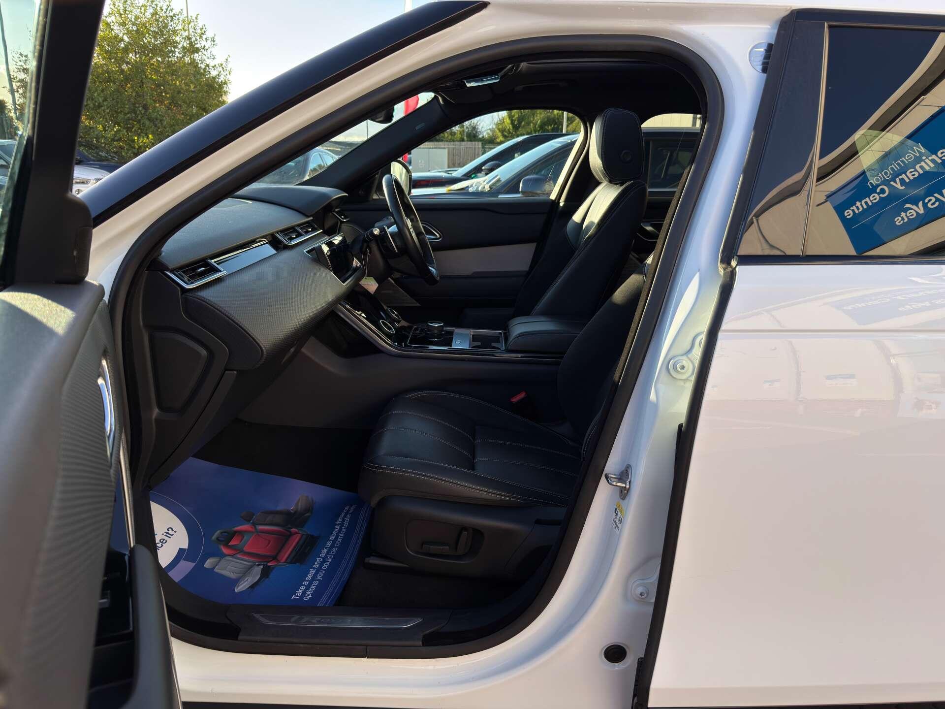Land Rover Range Rover Velar view 68
