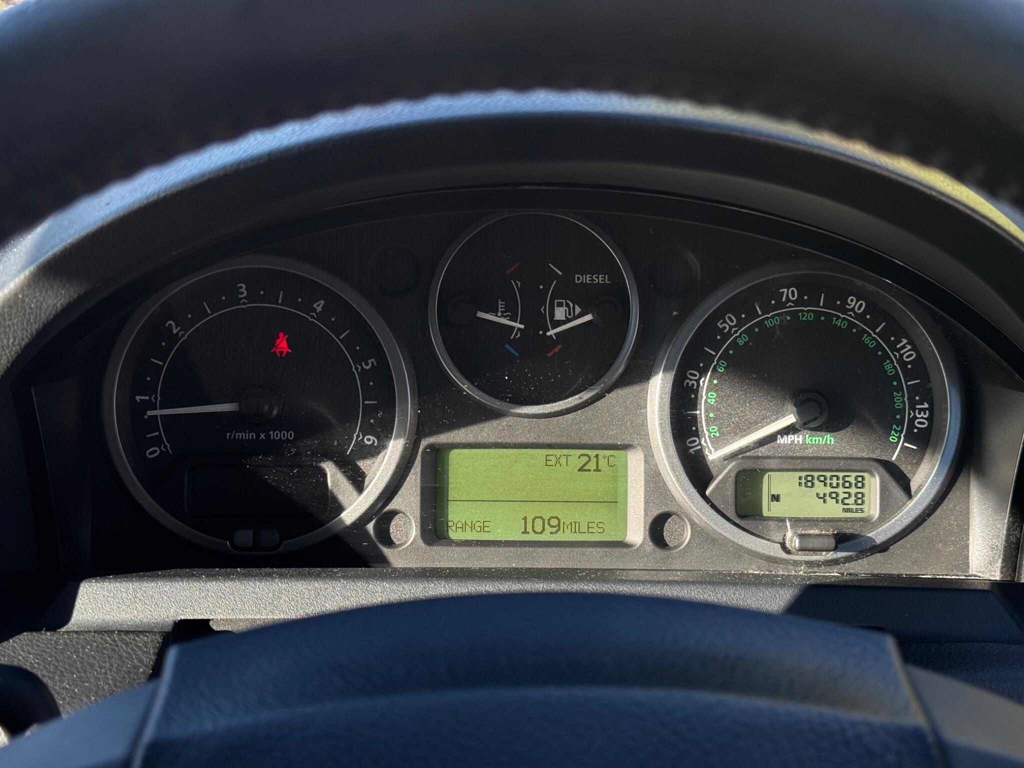 Land Rover Discovery view 37