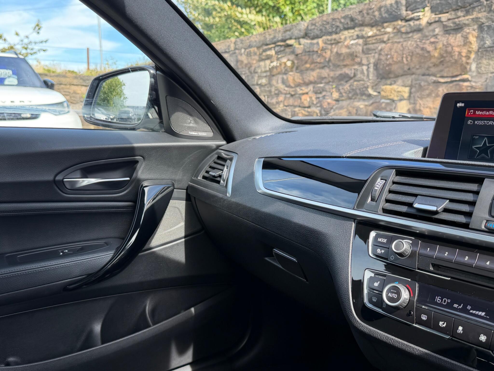 BMW 2 Series view 54