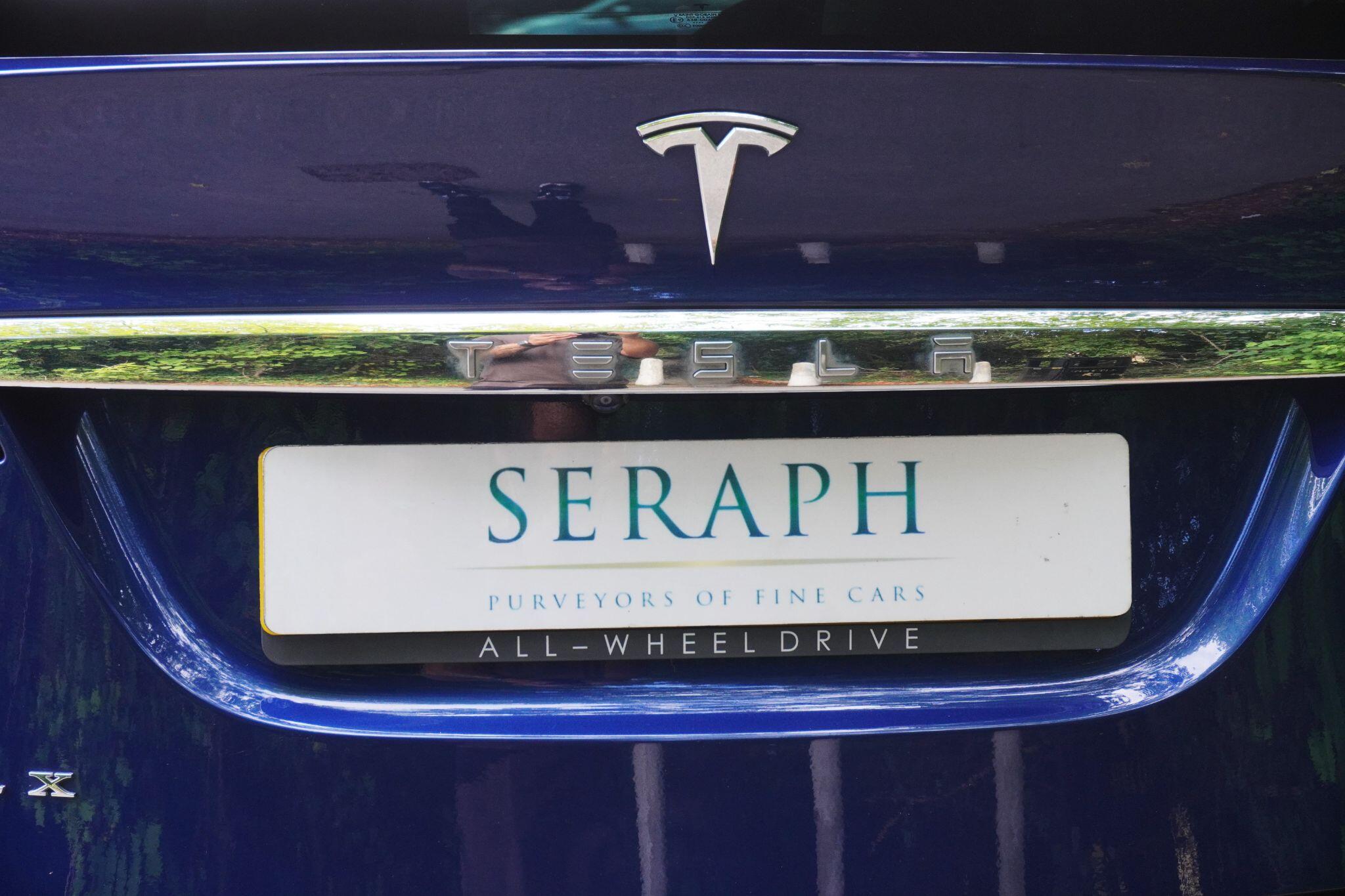 Tesla Model X view 79
