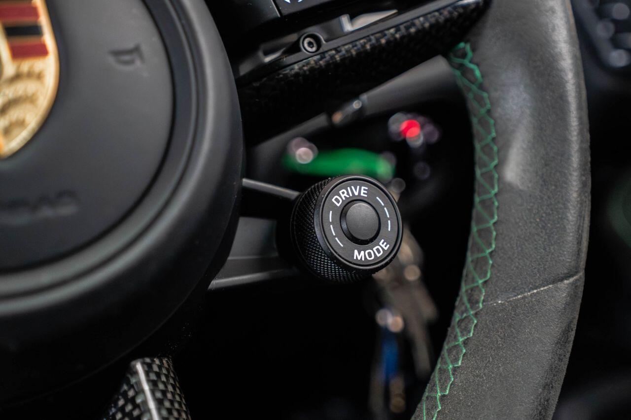 Porsche Macan view 48
