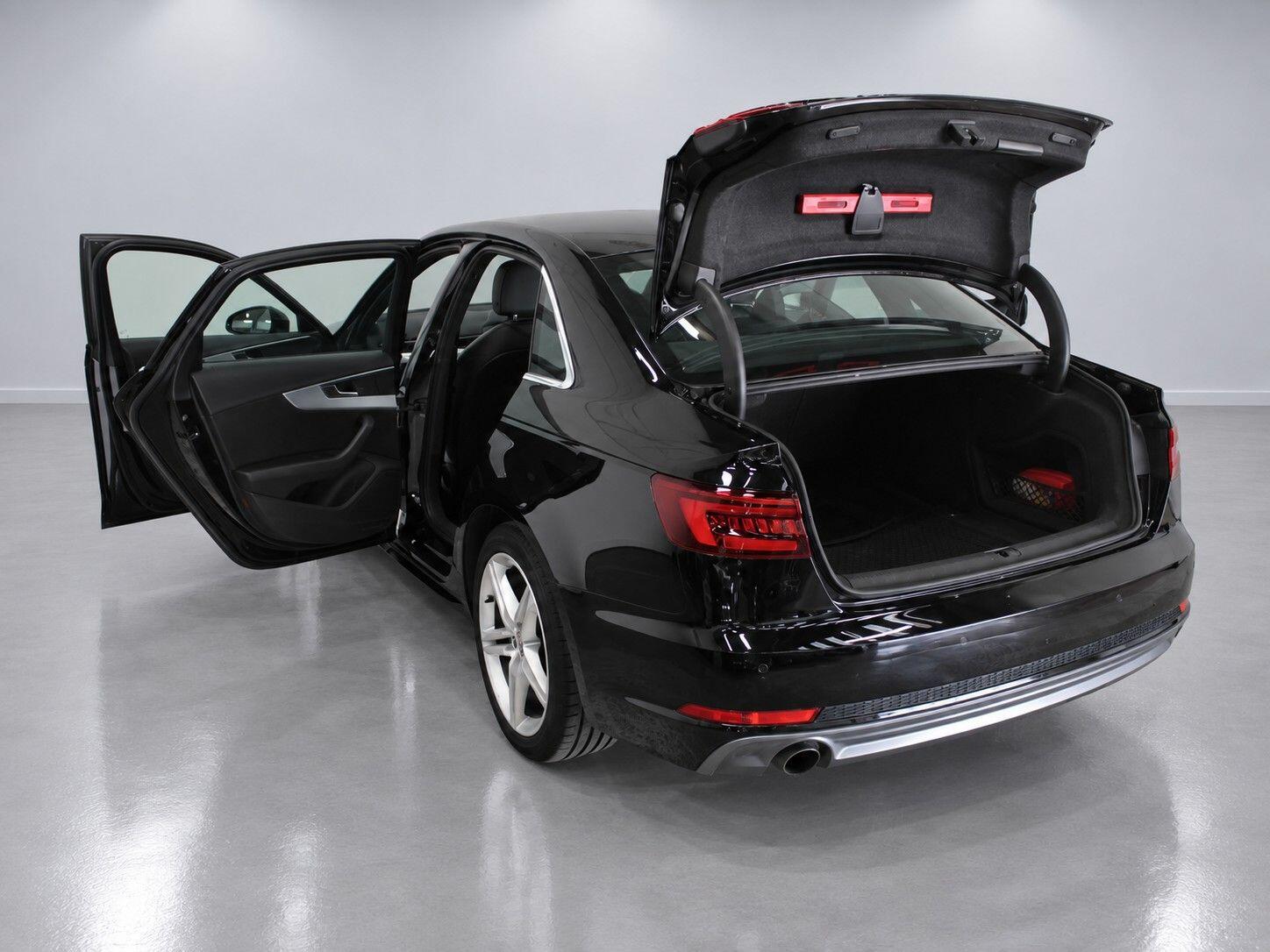 Audi A4 view 22